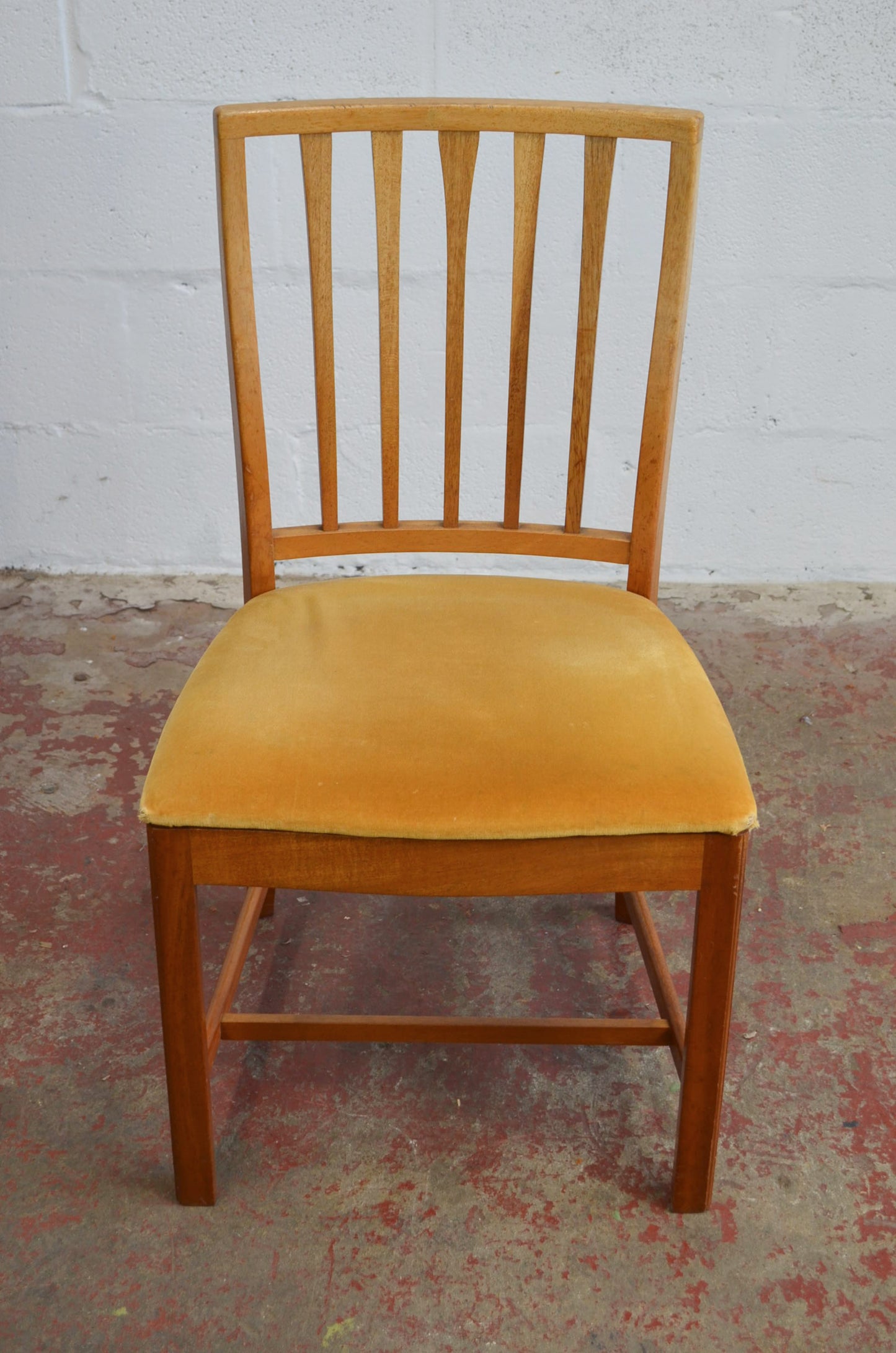 Set Of Four Mid Century Dining Table Chairs