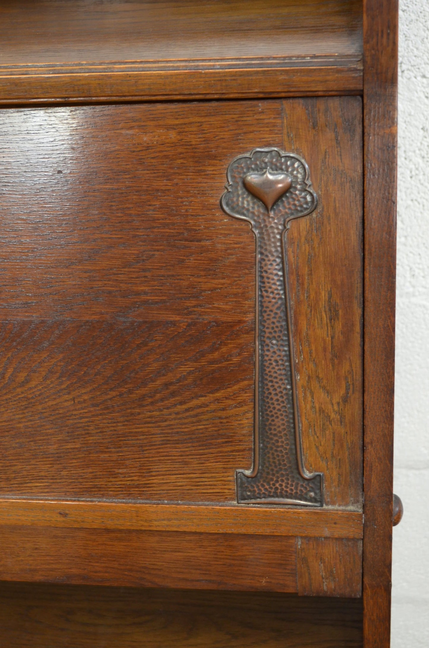 Arts & Crafts 20th Century Oak Bureau