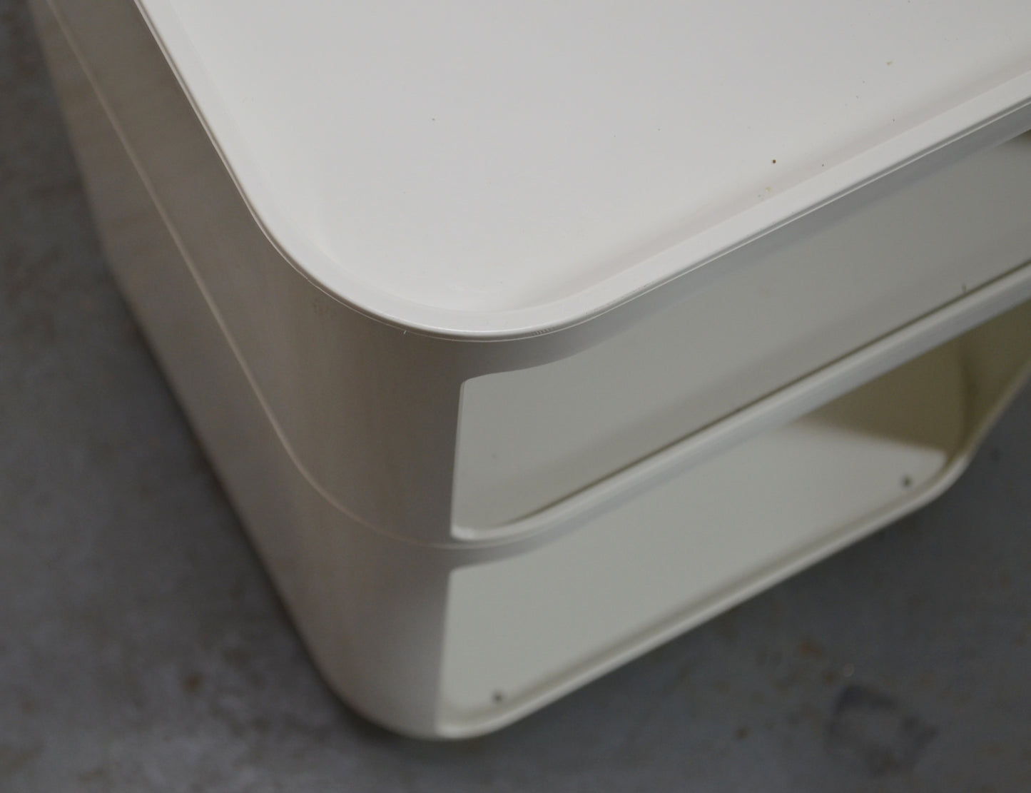 Anna Castelli Ferrieri Bedside Table (Kartell)