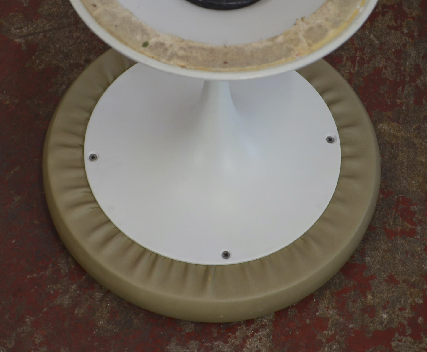 Vintage Arkana Tulip Stool by Maurice Burke