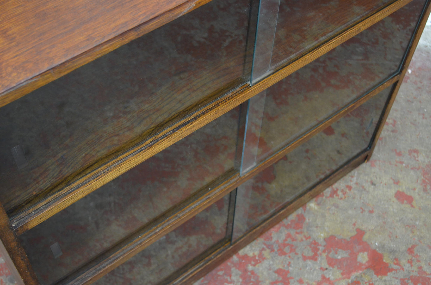 Vintage Mid Century Oak Bookcase/Cabinet