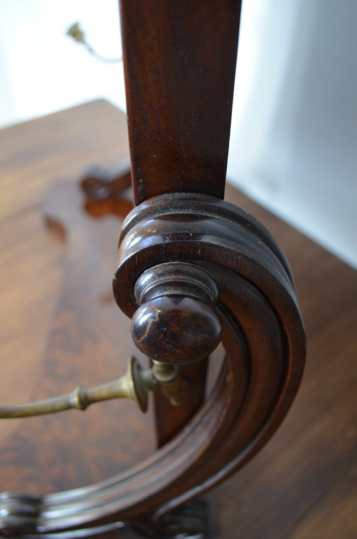 Mahogany Swing Dressing Mirror