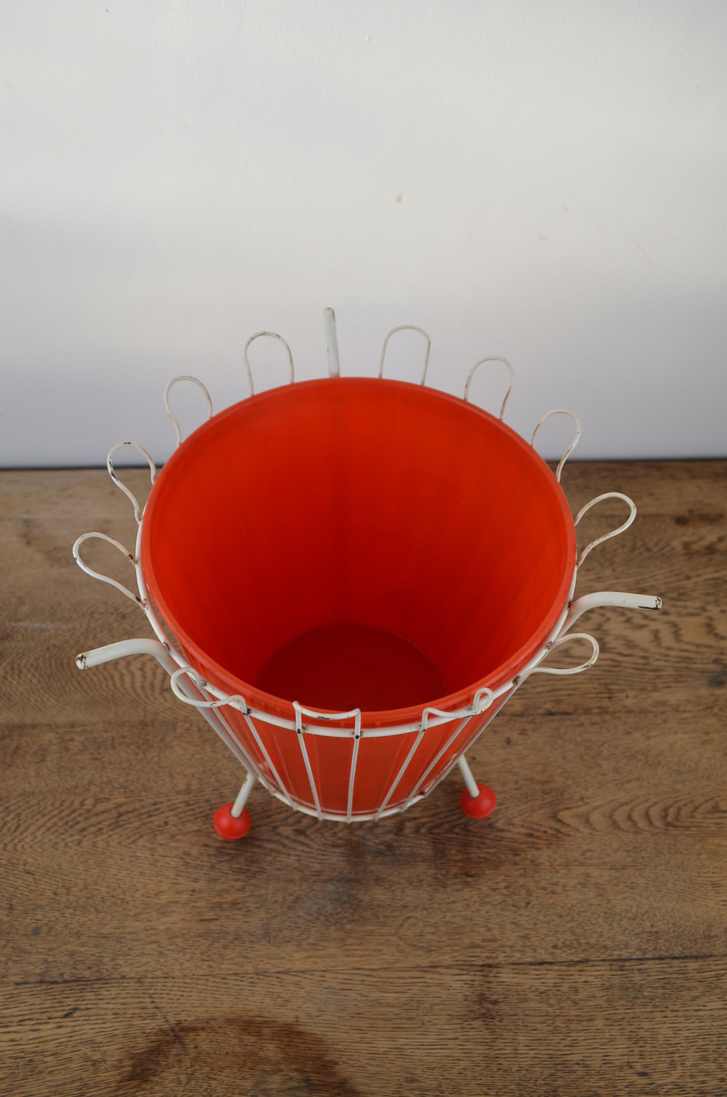 Rare atomic waste paper bin