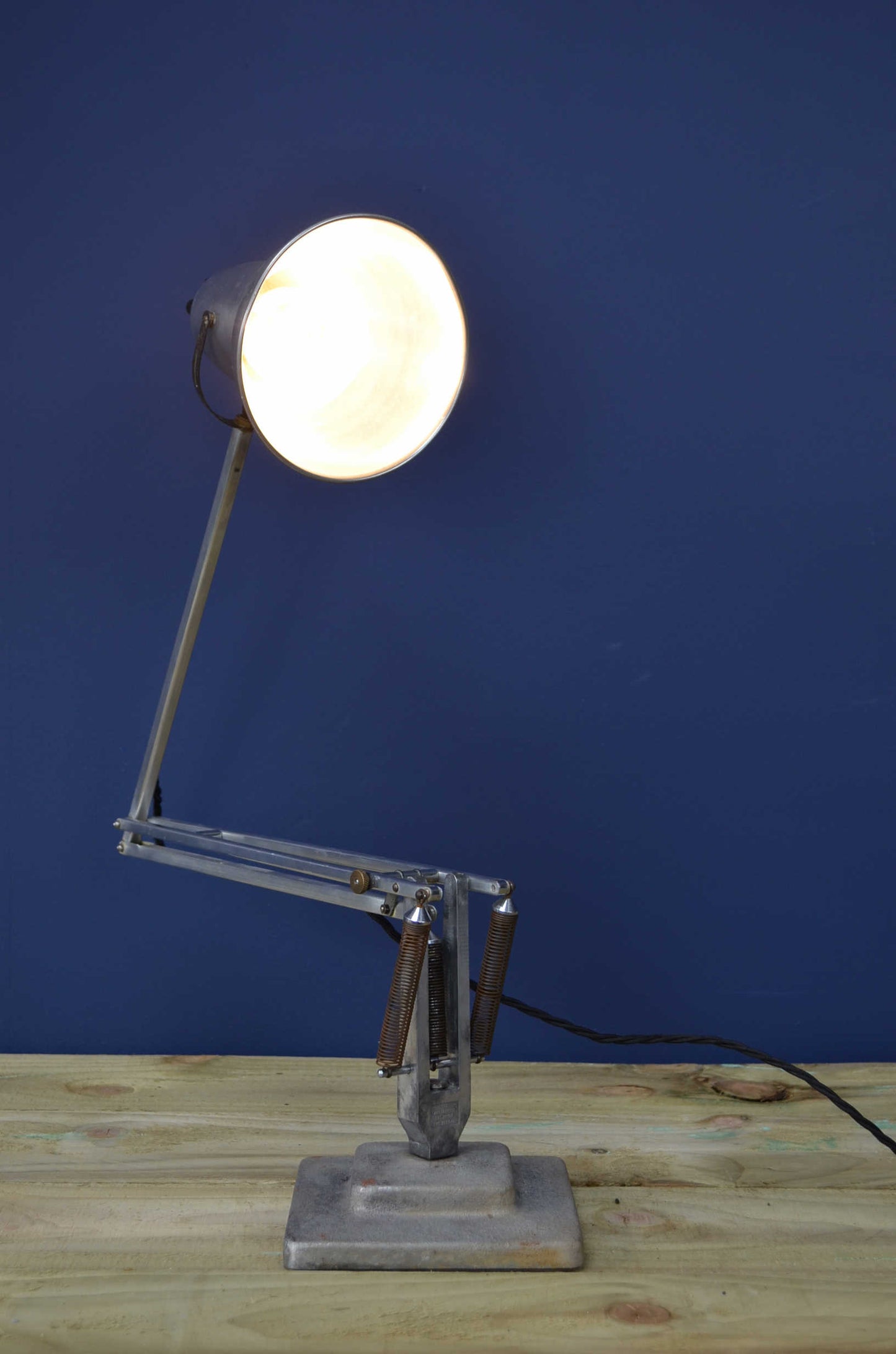 Herbert Terry 1227 Model Anglepoise
