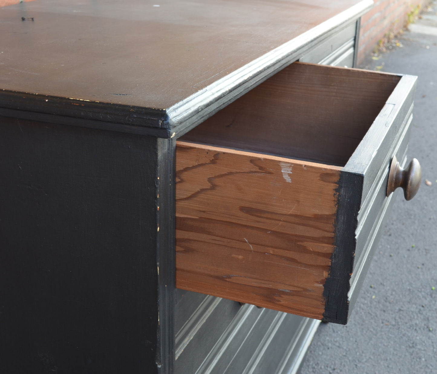Victorian Chest Of Drawers