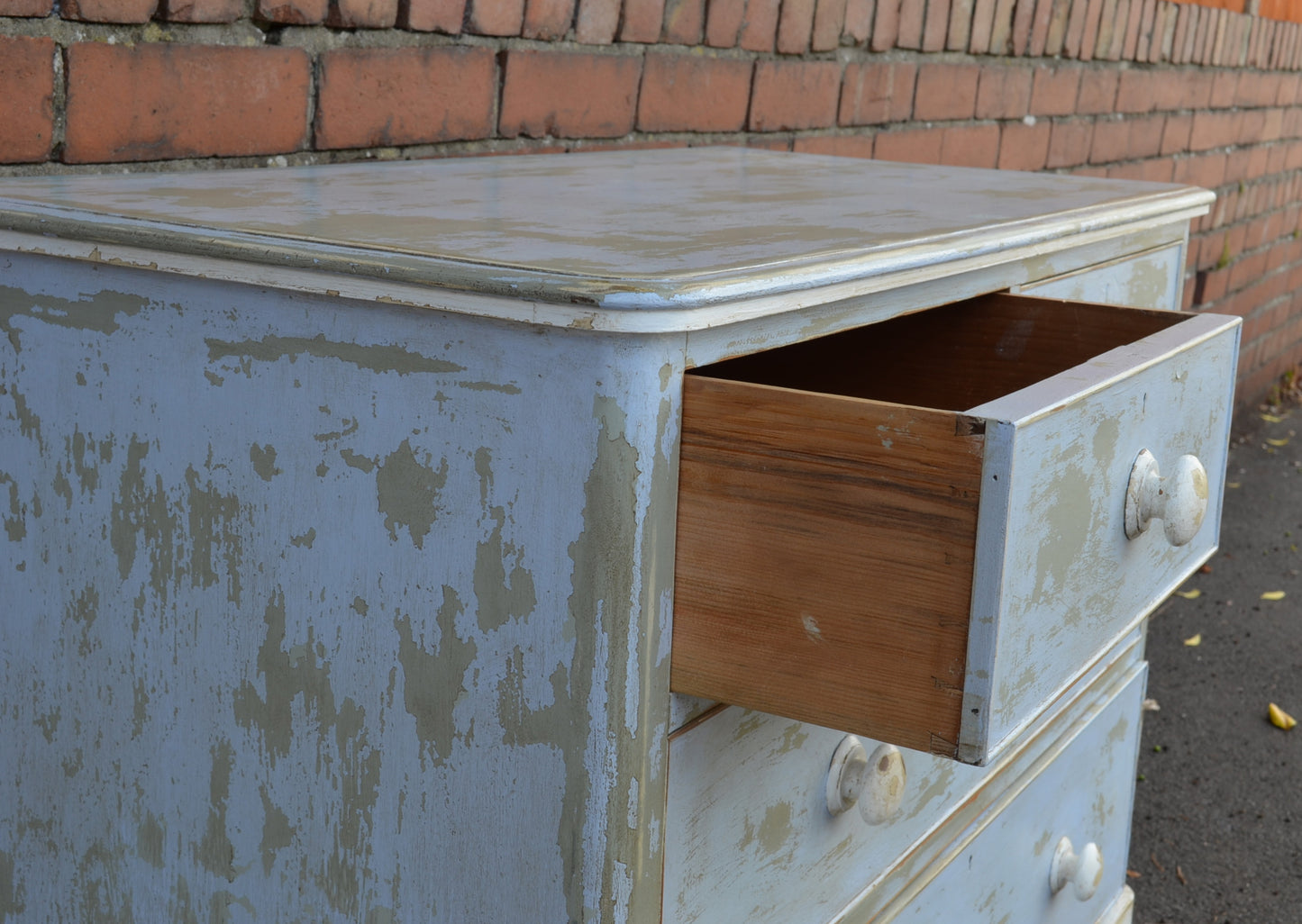 Victorian Chest Of Drawers