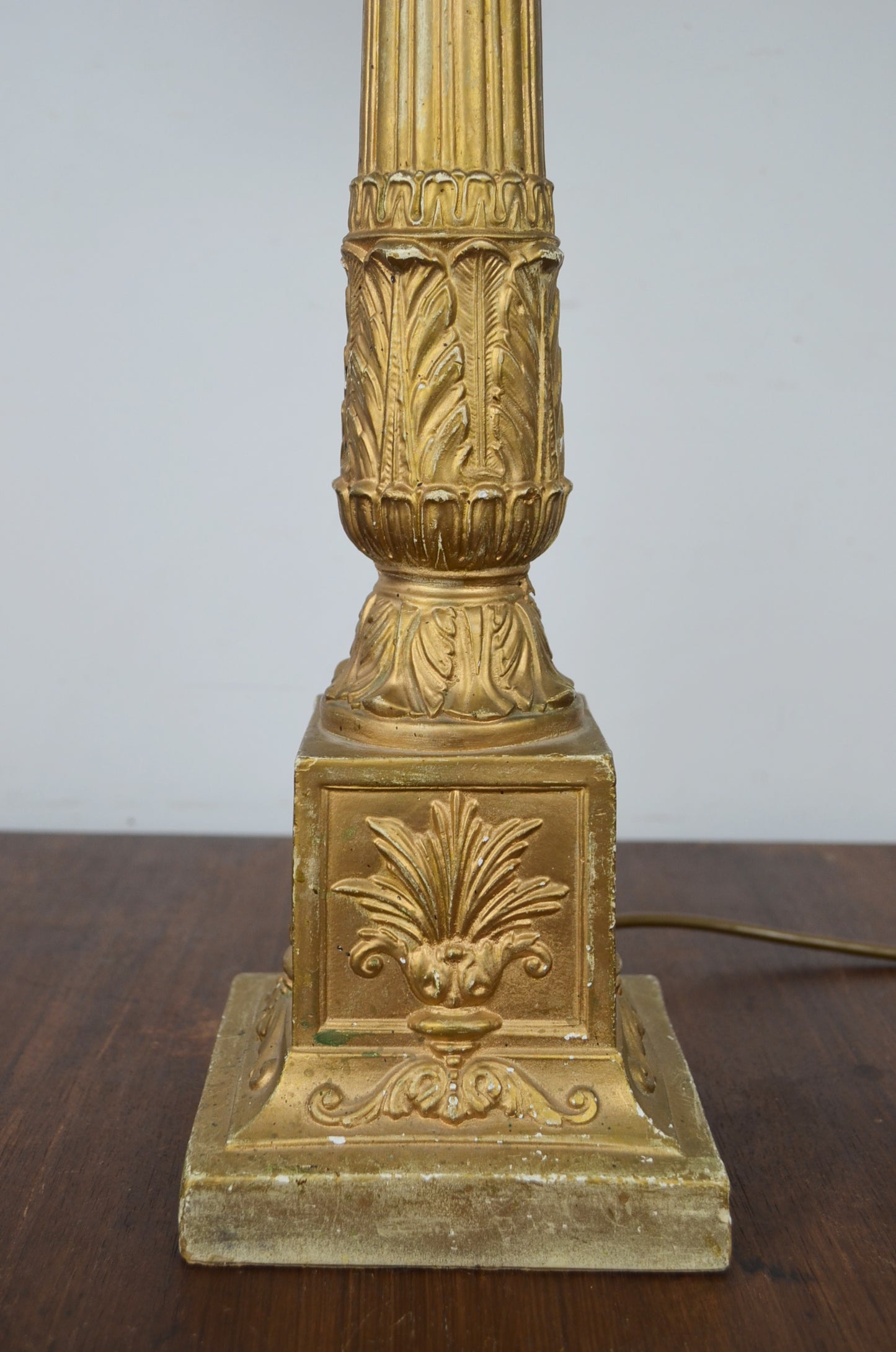 Vintage Hollywood Recency Lamp