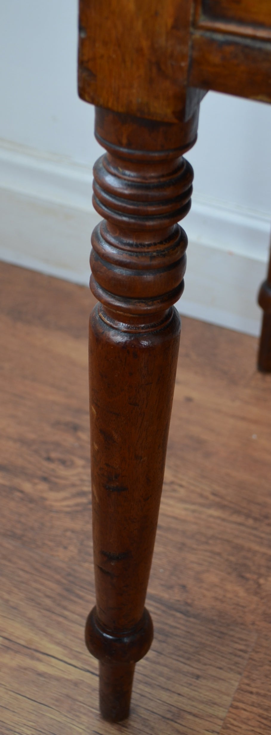 19th century English Desk