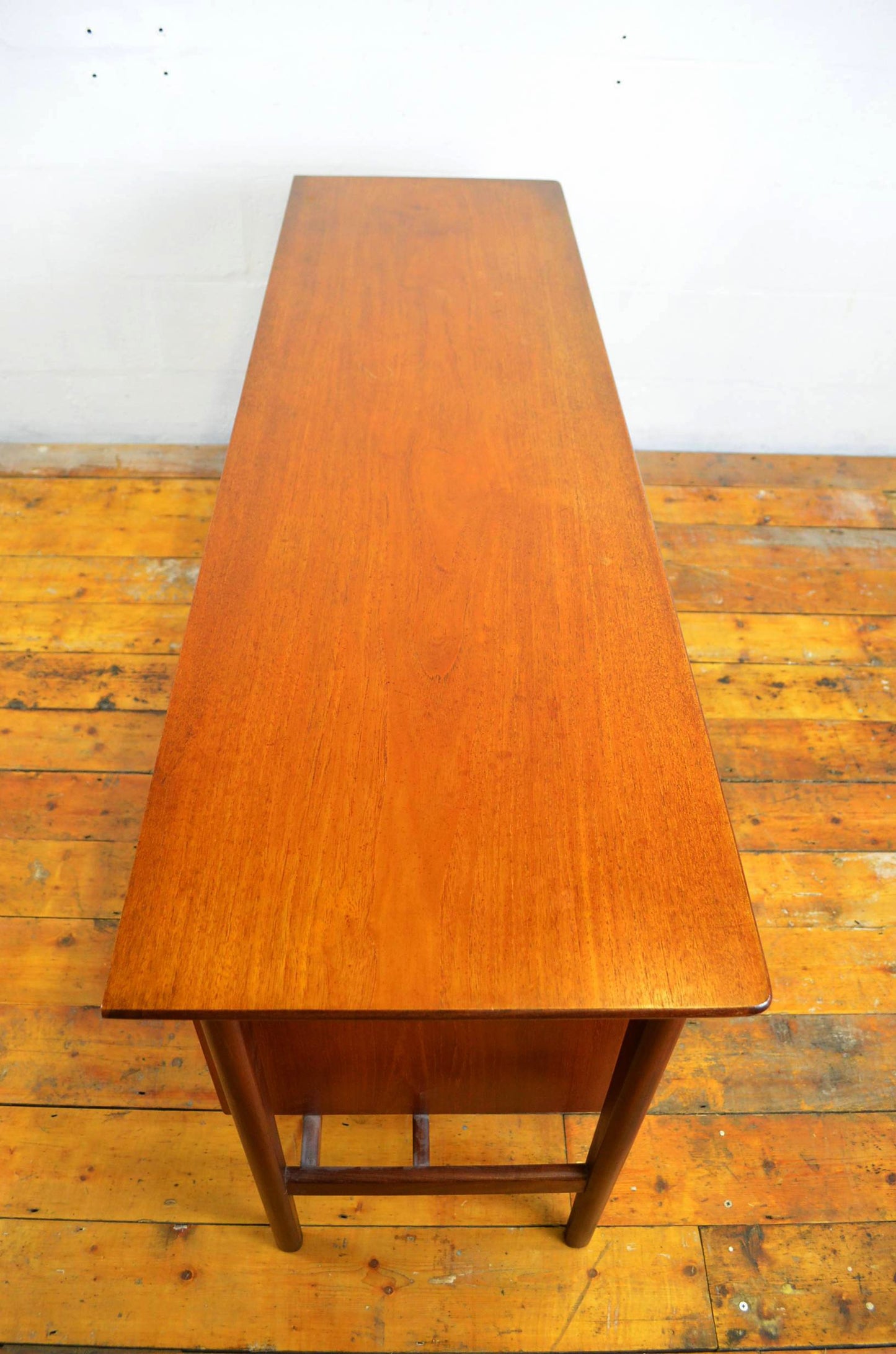 Mid-Century Younger Chest Of Drawers