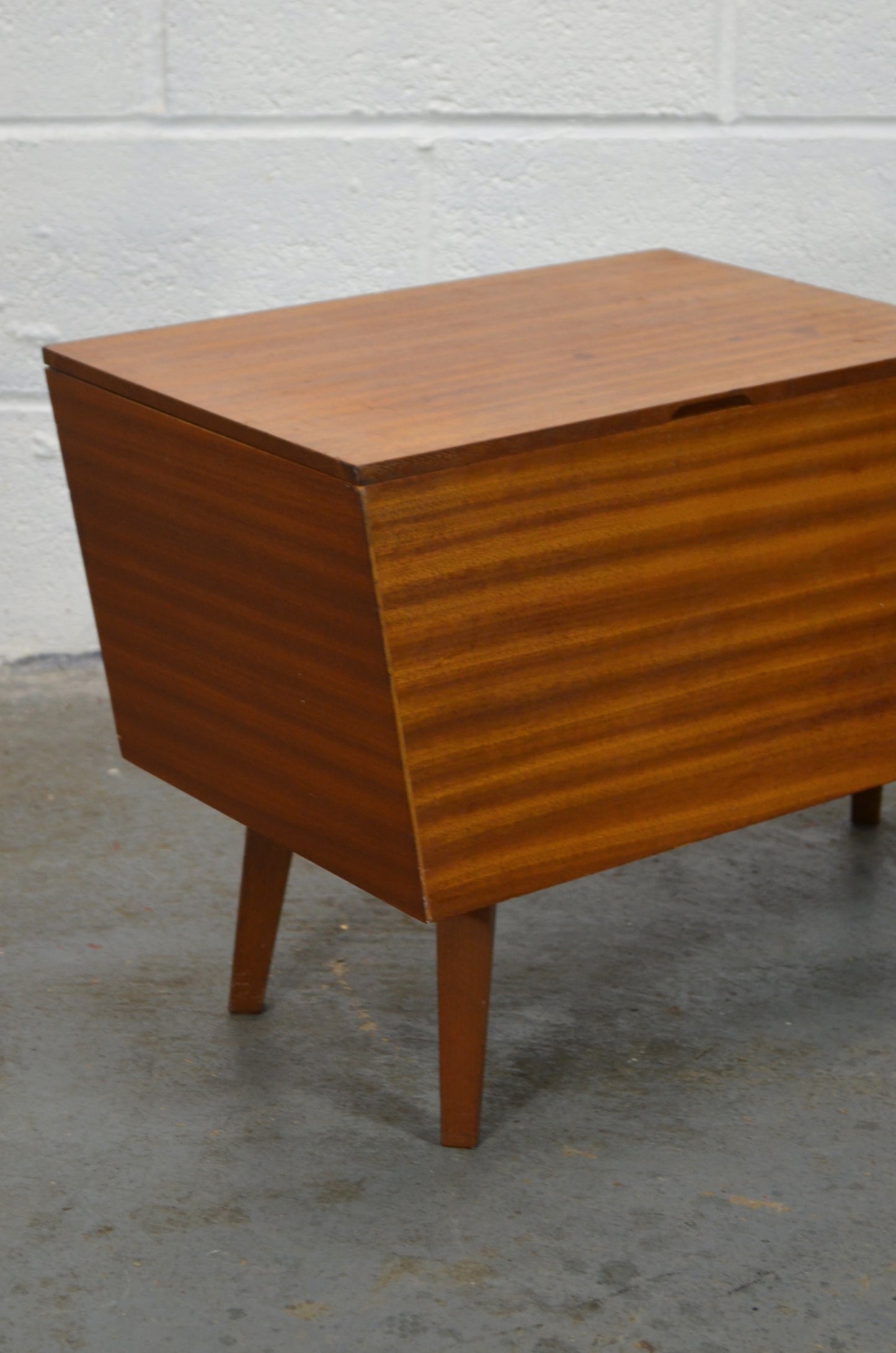 Vintage Vanson Sewing Box