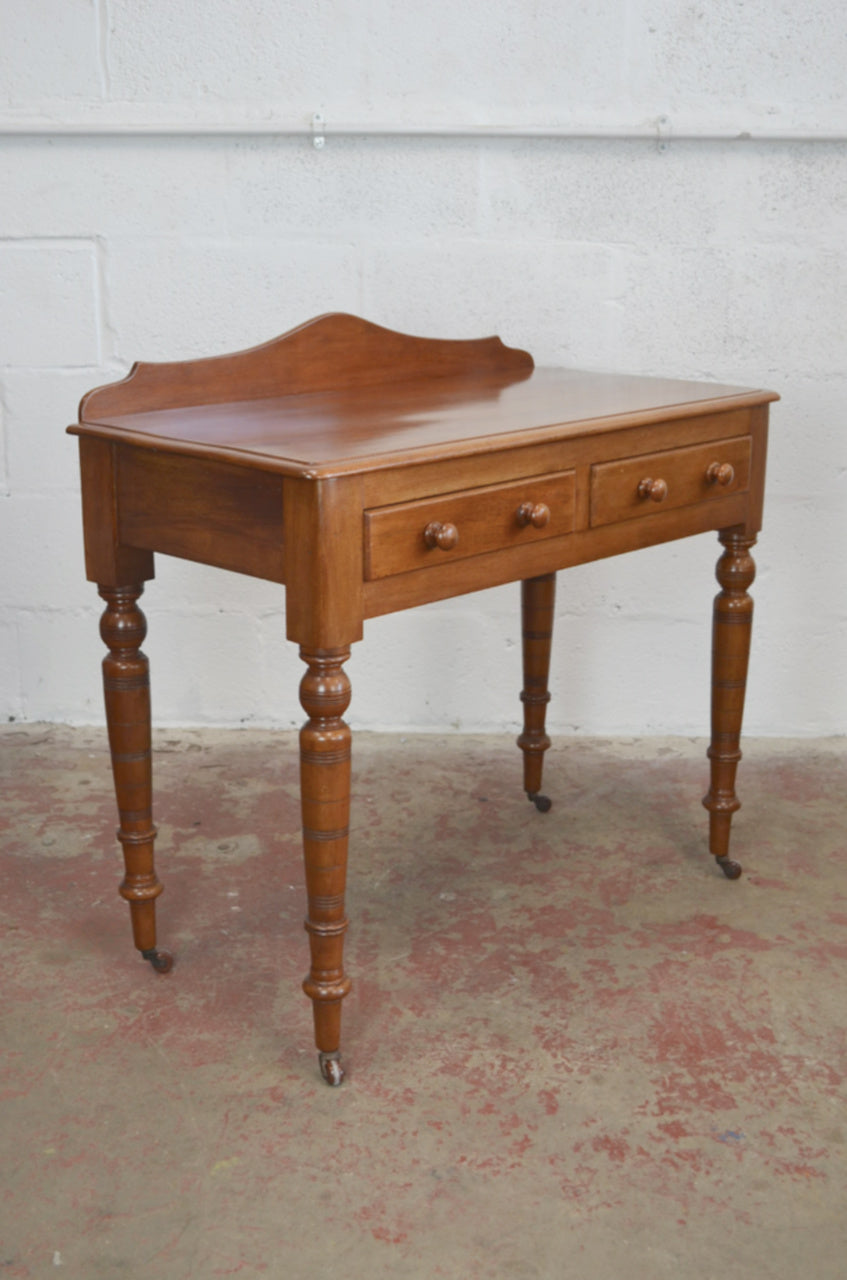 A Victorian Mahogany Writing Table/Desk
