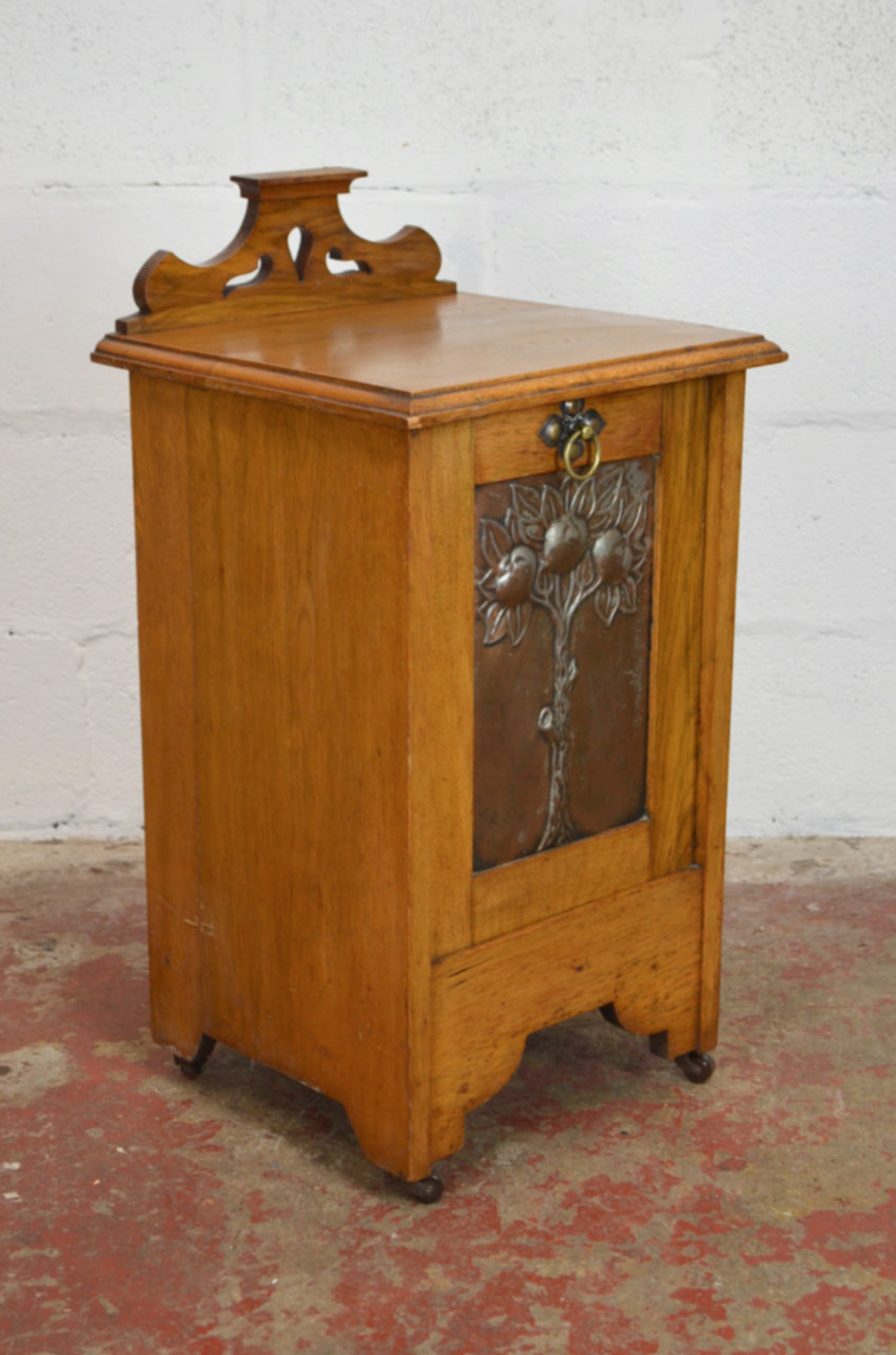 Arts & Crafts 20th Century Coal Box