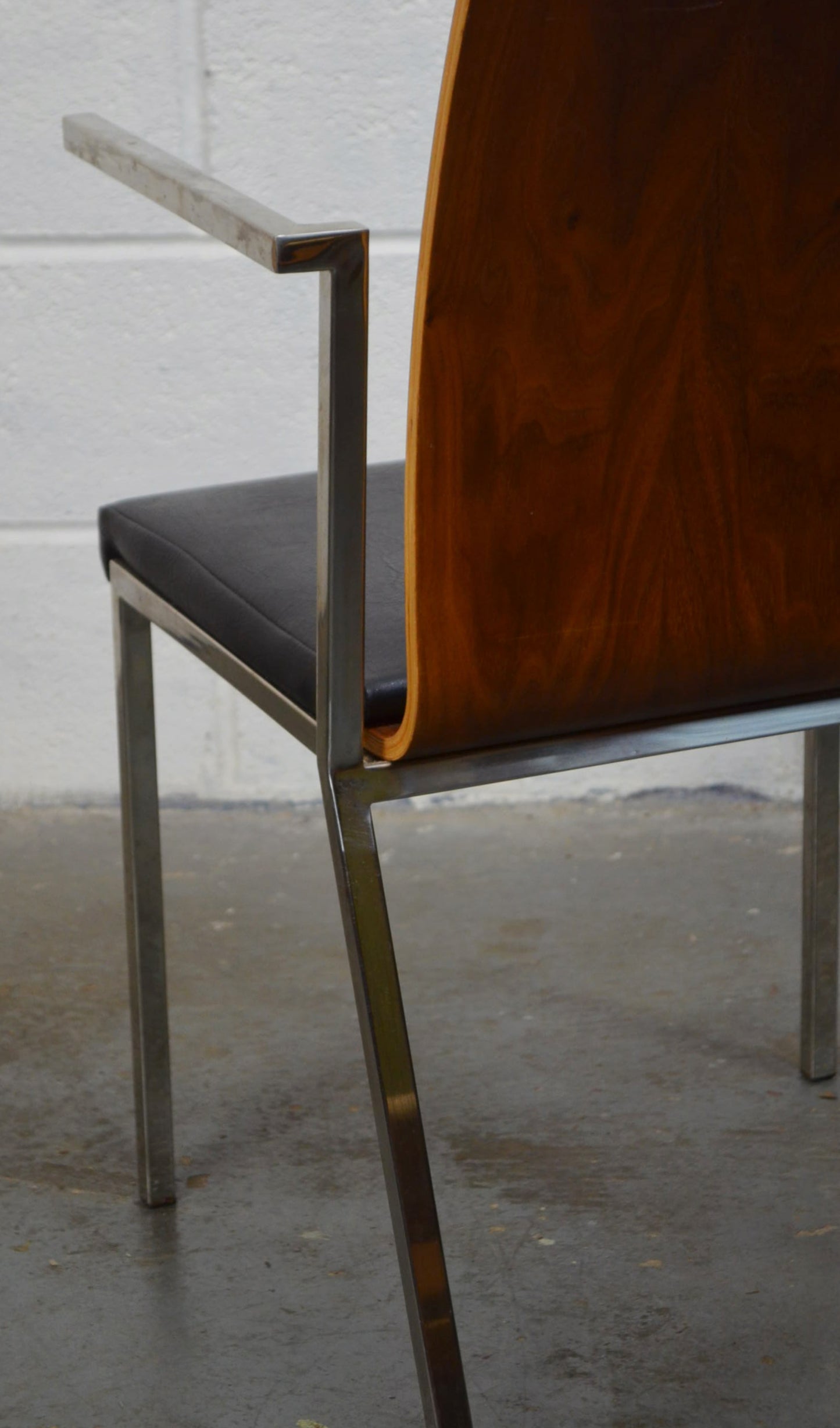 A Retro Chrome & Walnut Chair