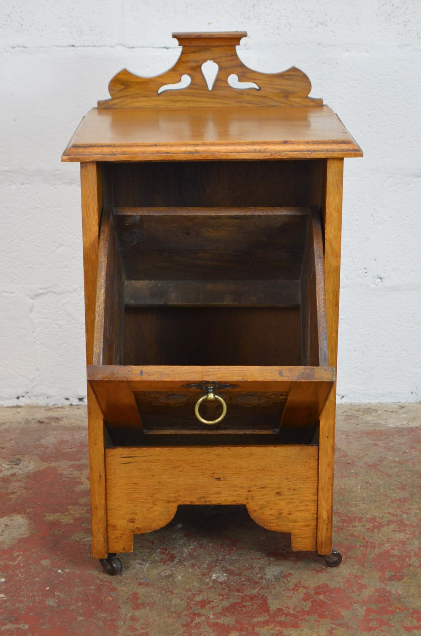 Arts & Crafts 20th Century Coal Box