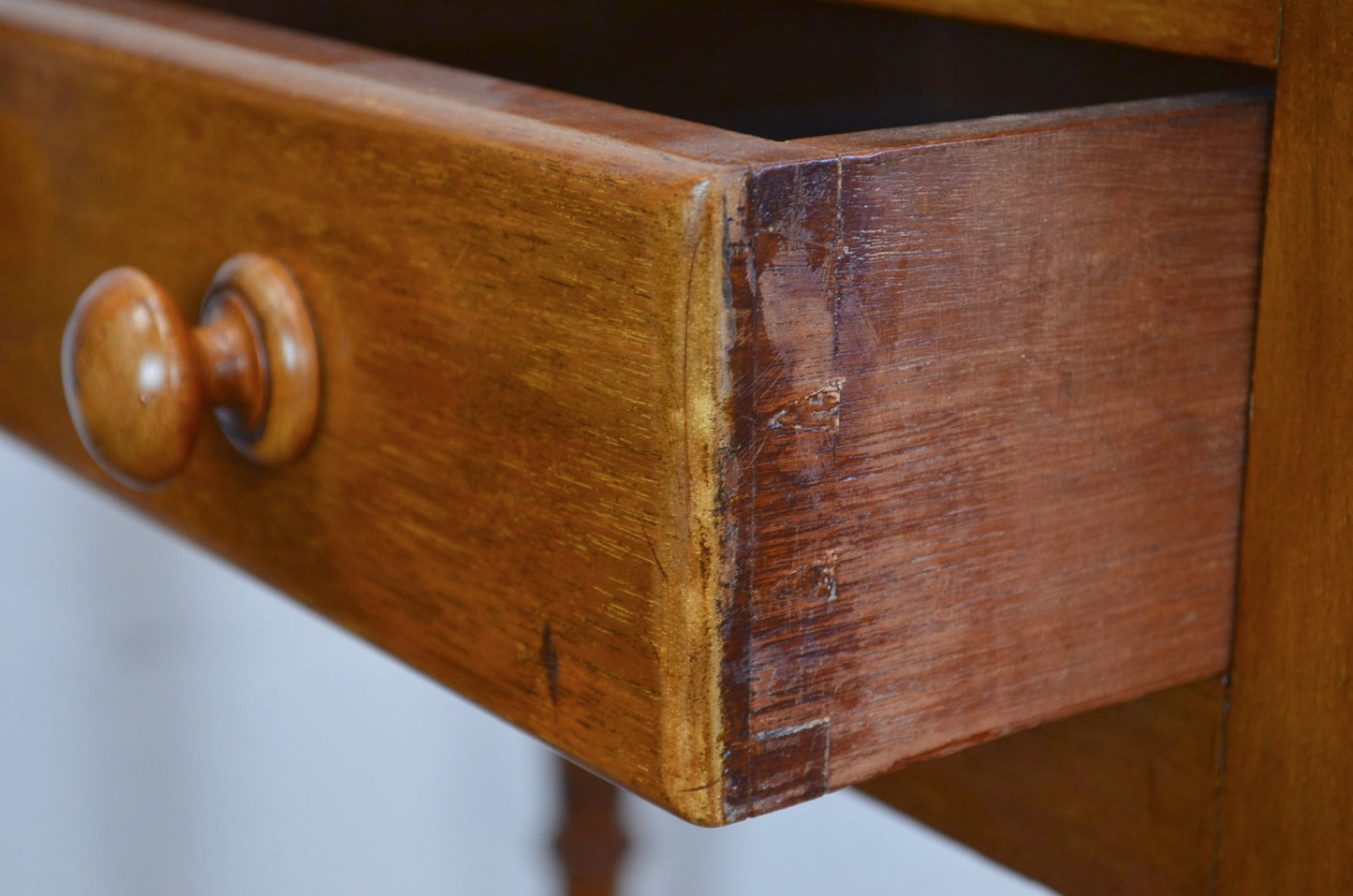 A Victorian Mahogany Writing Table/Desk