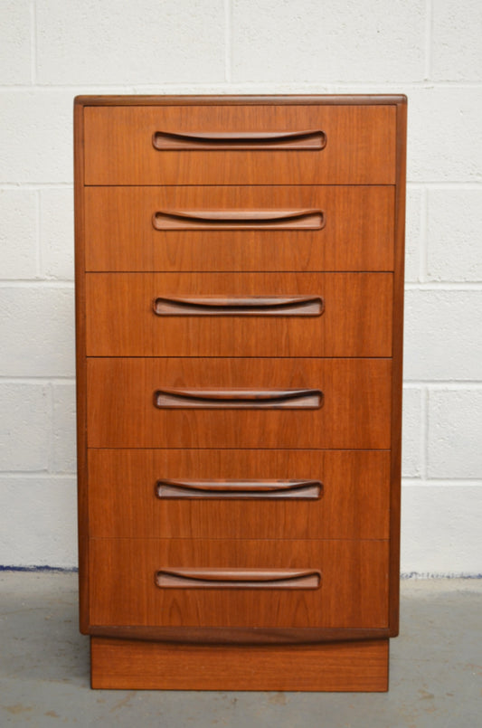 Mid Century Chest Of Drawers