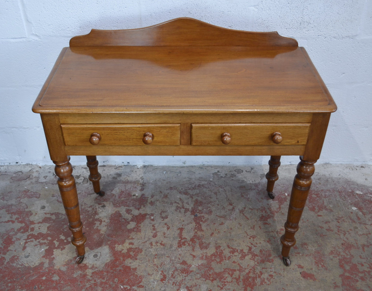 A Victorian Mahogany Writing Table/Desk