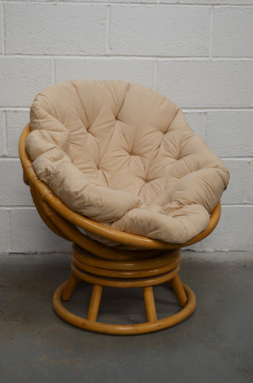 Bamboo Swivel Lounge Chair