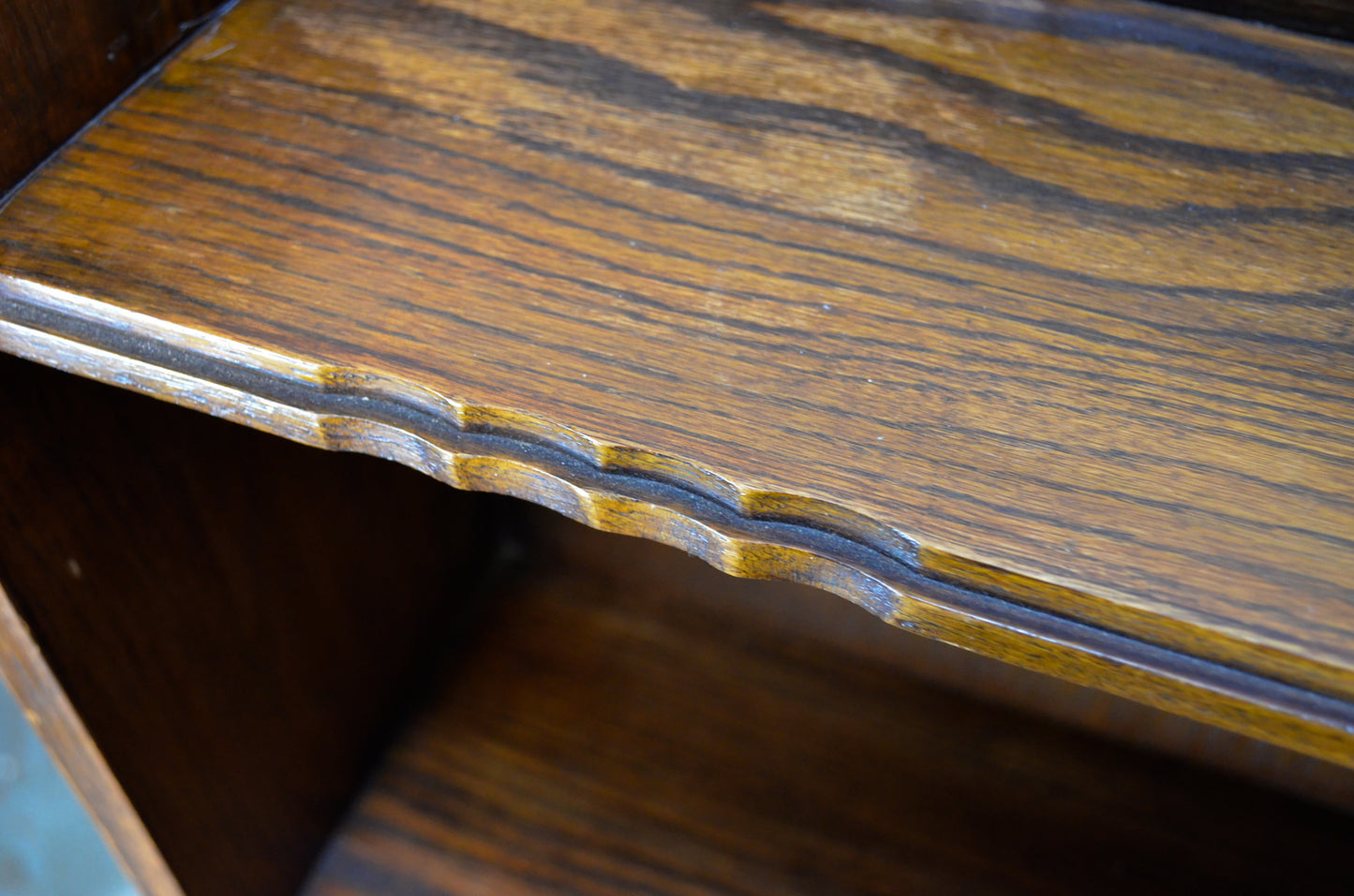 Vintage Oak Bookcase (Binns)