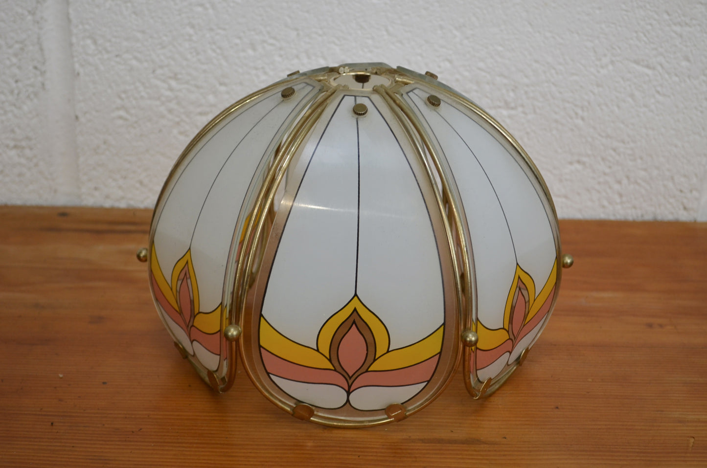 Vintage Petal Pendant Light