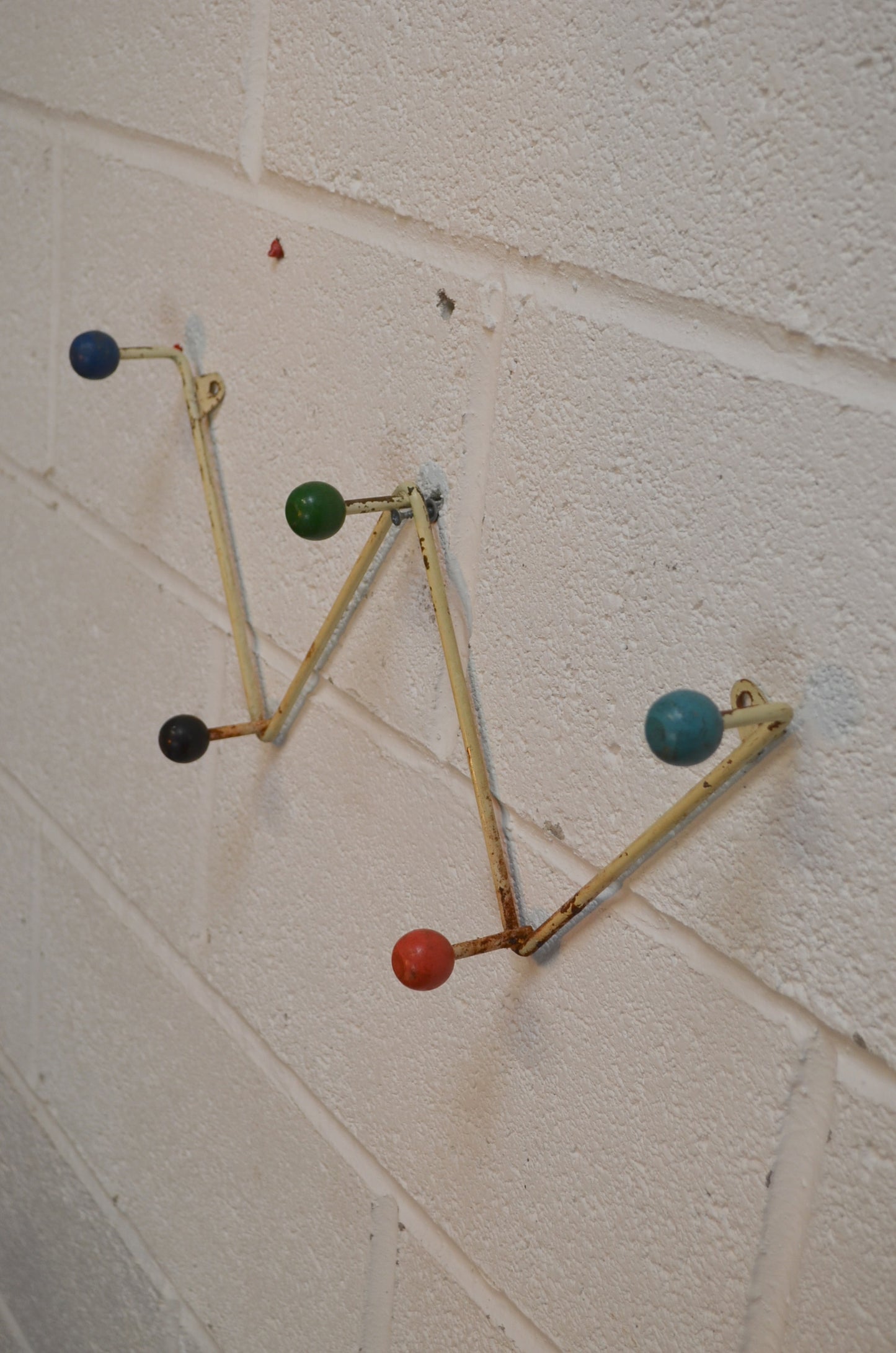 Original Atomic Coat Rack