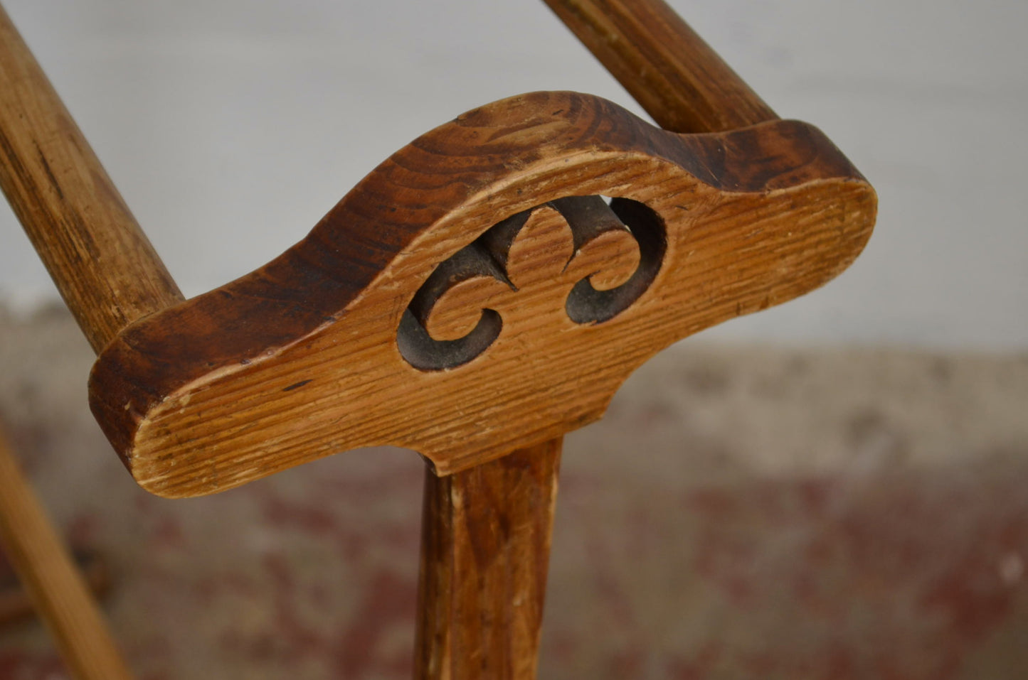 Arts & Crafts Towel / Clothes Rail - Three Supports