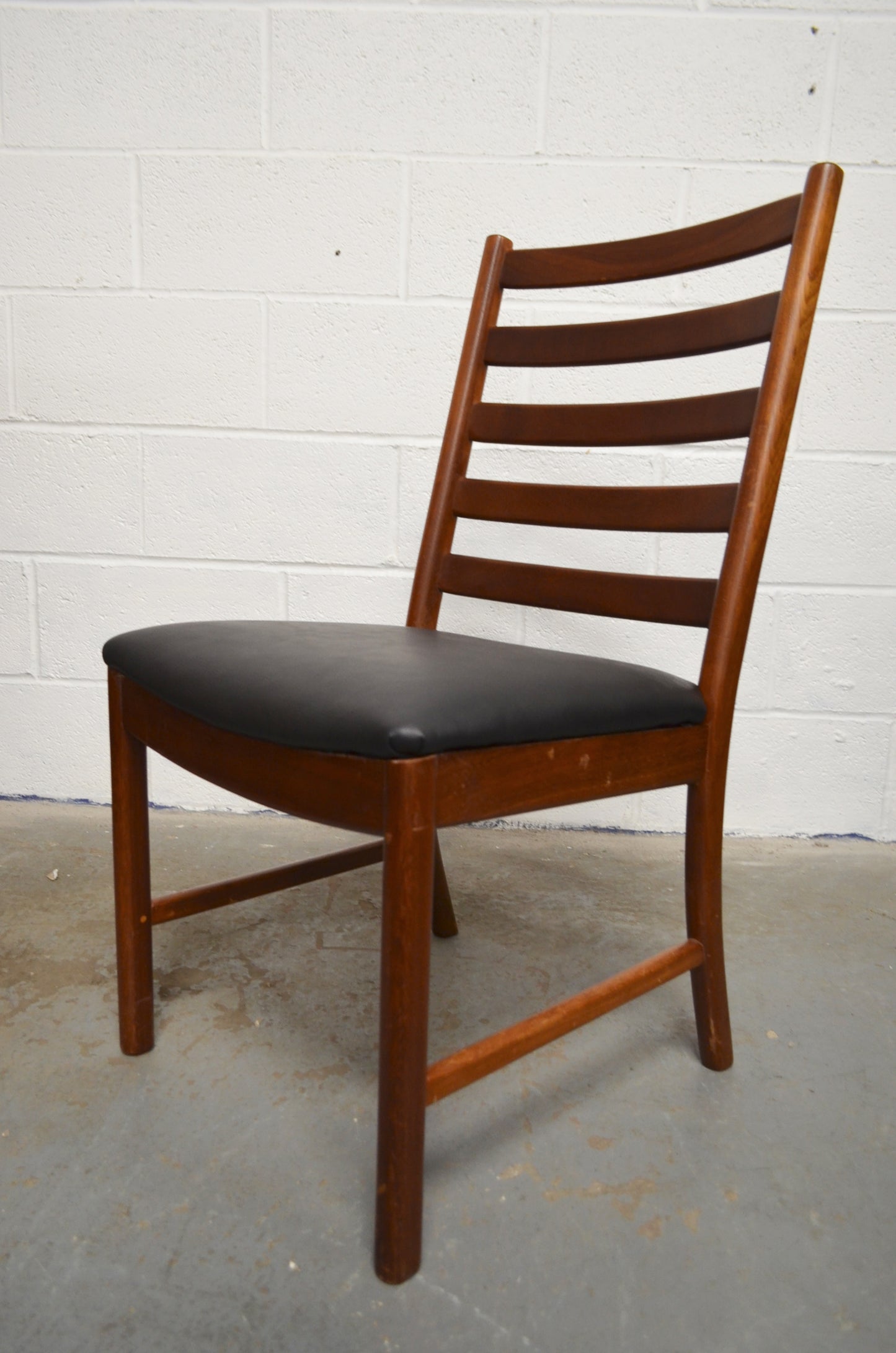 Set Of Six Vintage Dining Table Chairs