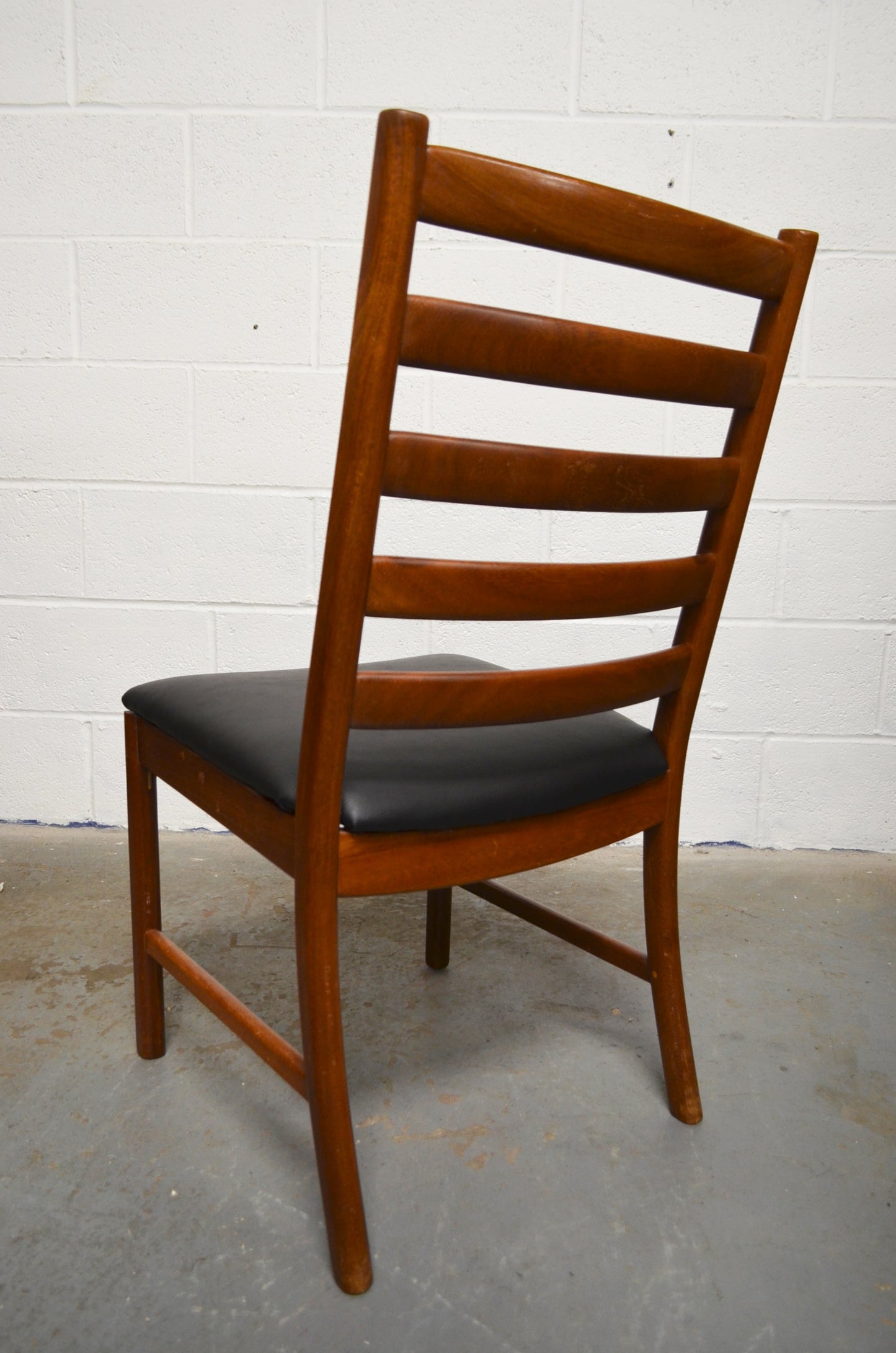 Set Of Six Vintage Dining Table Chairs