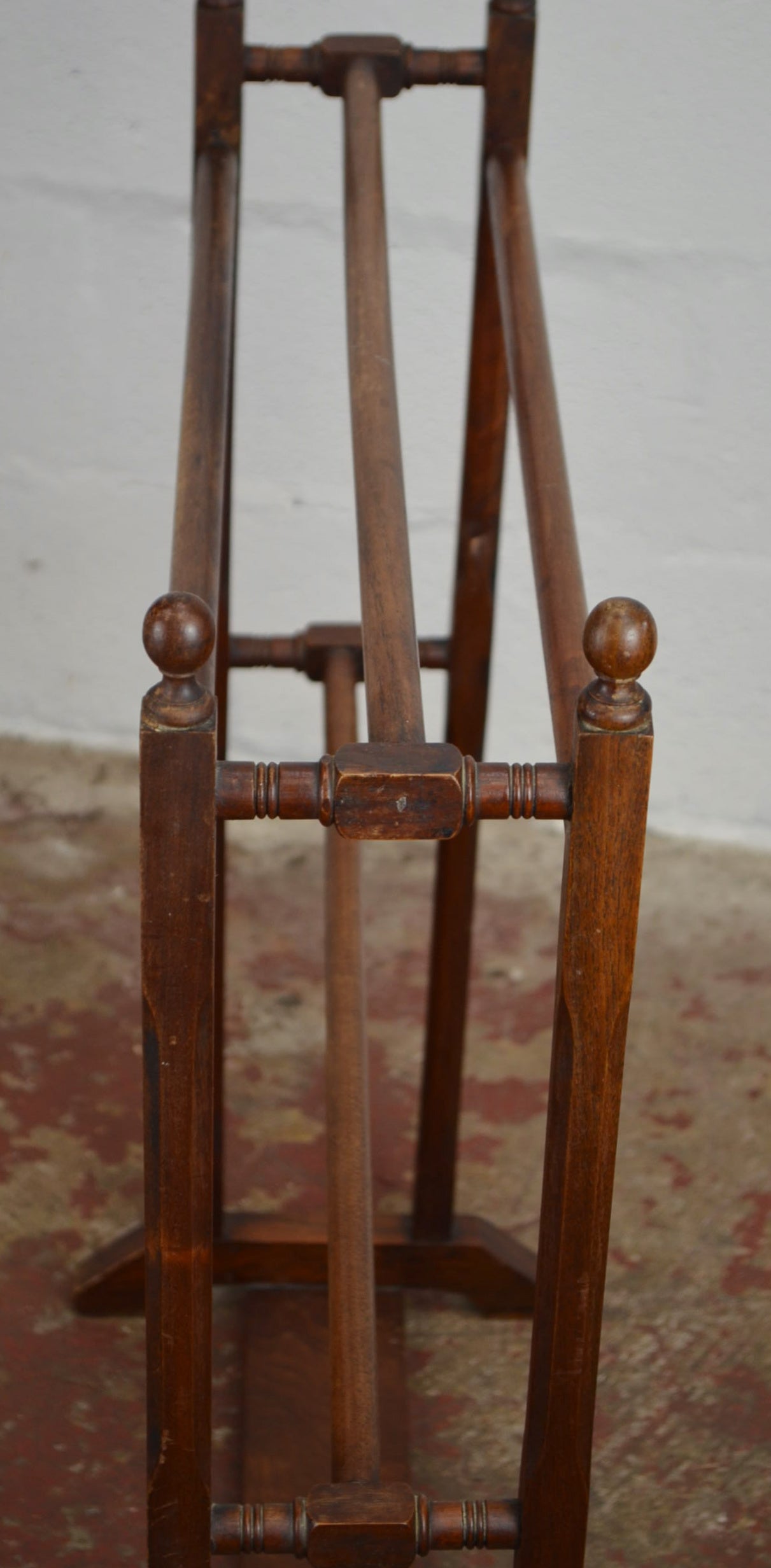 Edwardian Towel / Clothes Rail - Four Supports