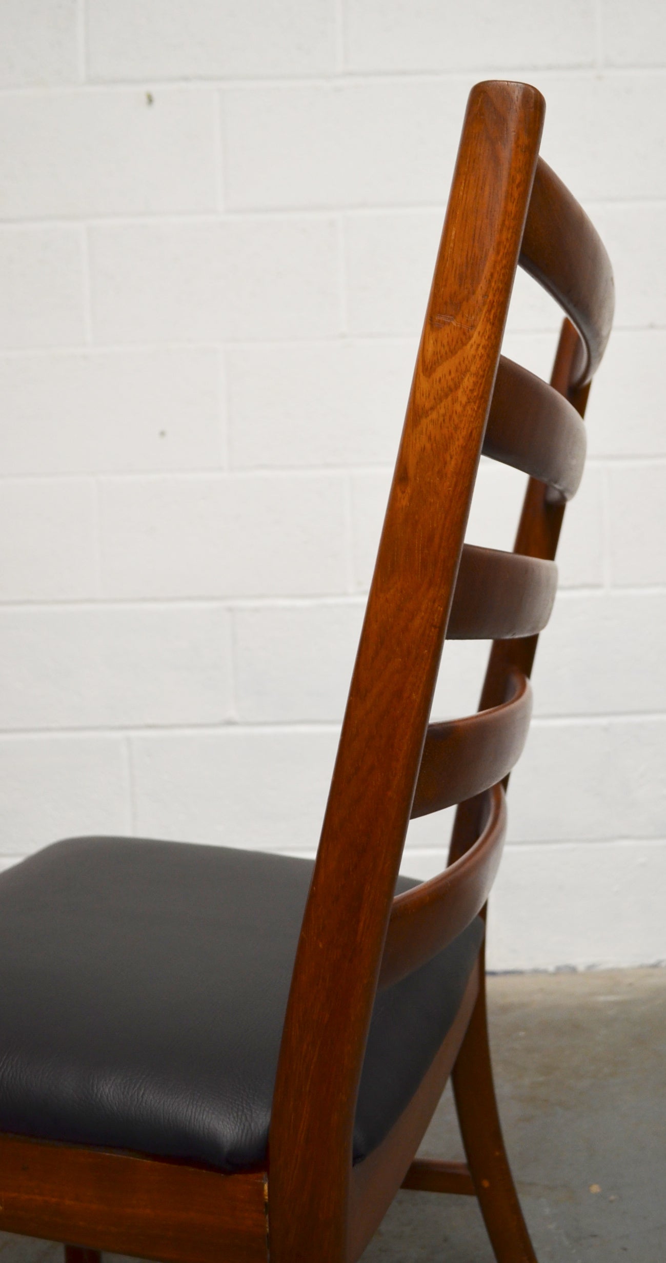 Set Of Six Vintage Dining Table Chairs