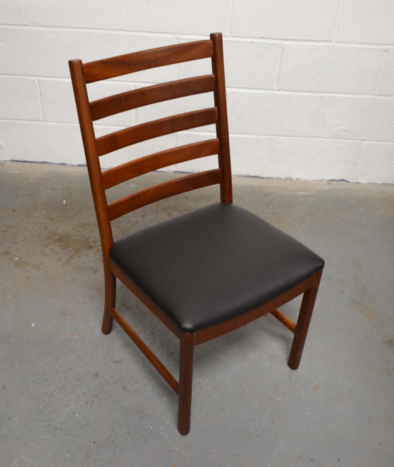 Set Of Six Vintage Dining Table Chairs