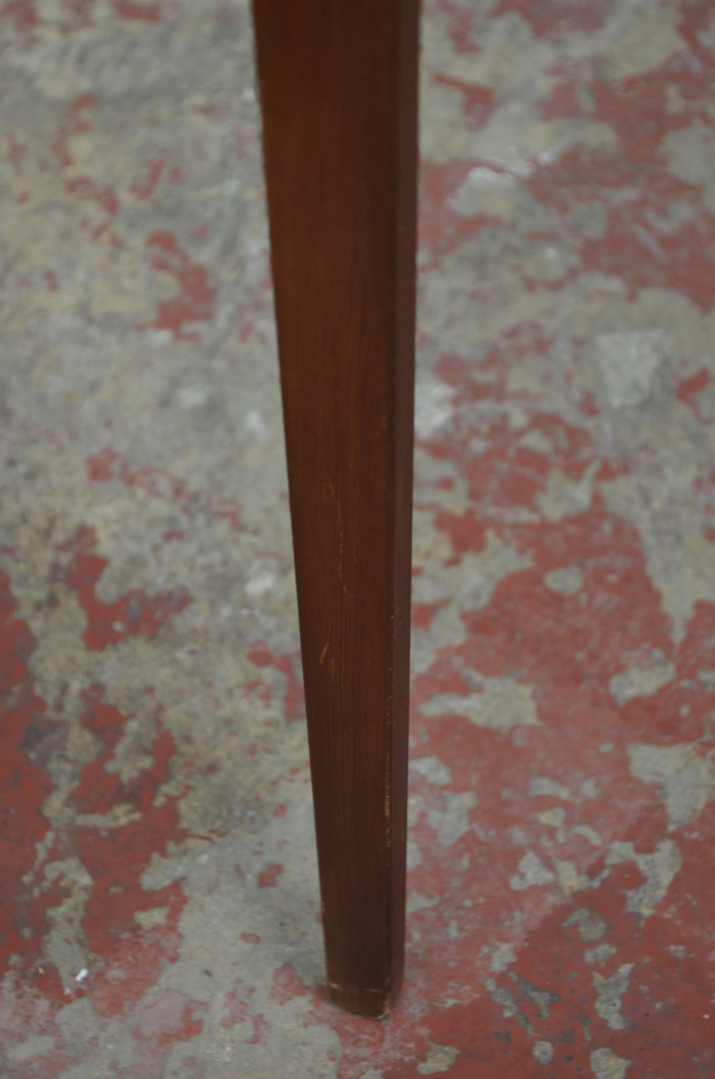 A Real Vintage Mid 20th Century 'Rocket' Tripod Floor Lamp