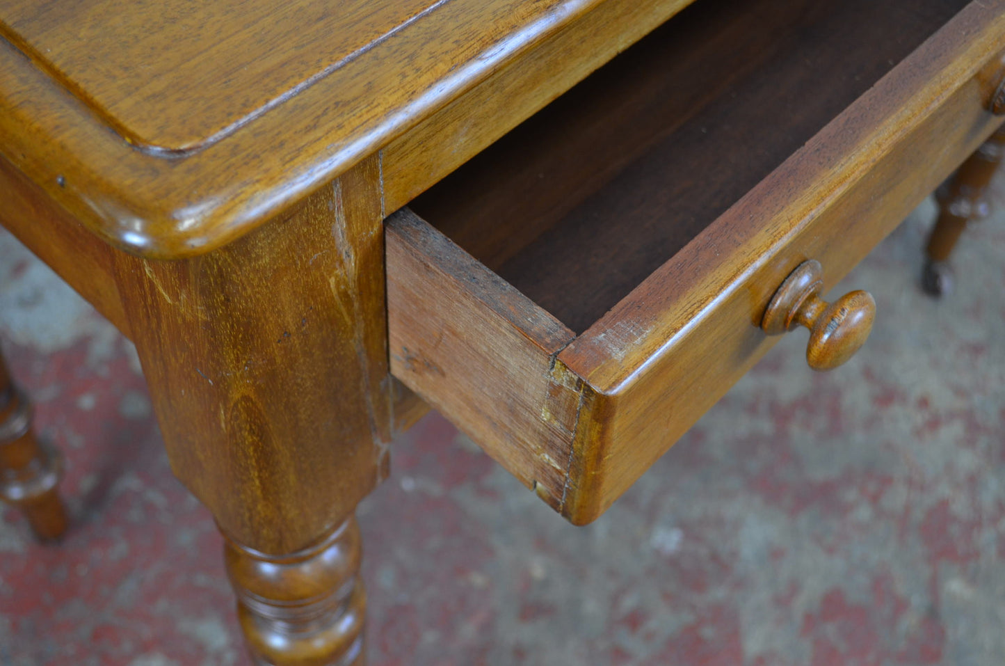 A Victorian Mahogany Writing Table/Desk