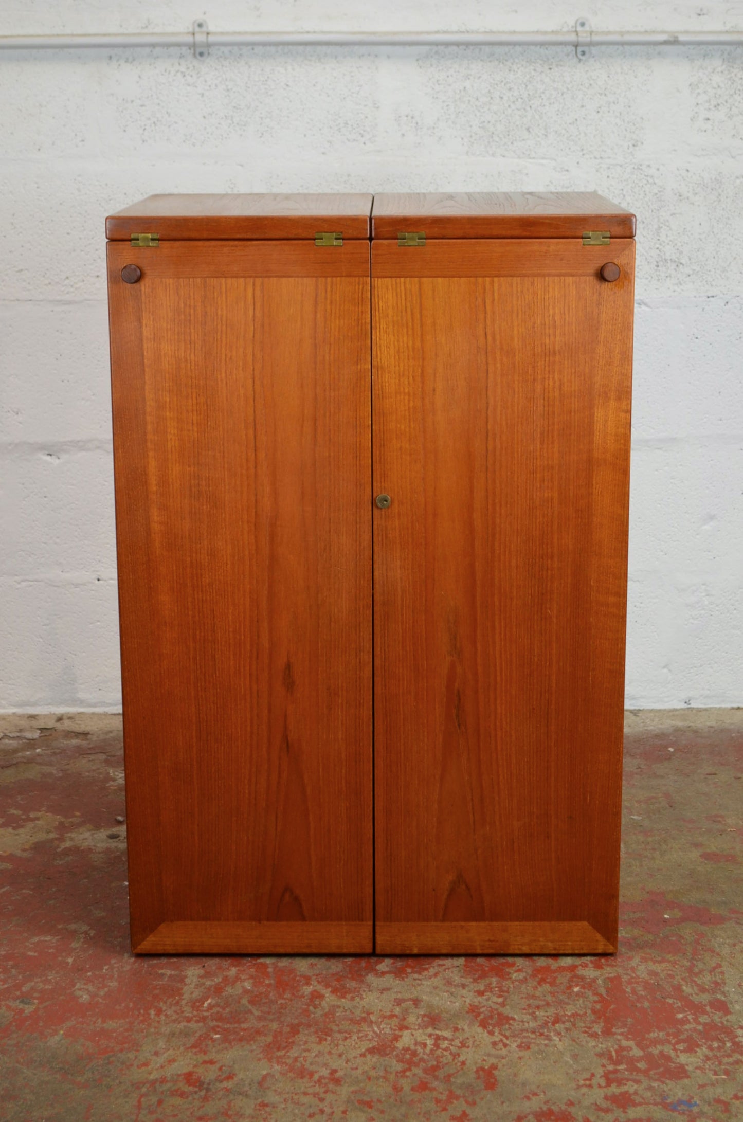 A Mid Century Metamorphic Cocktail Cabinet by Reno Wahl Iversen for Dyrlund