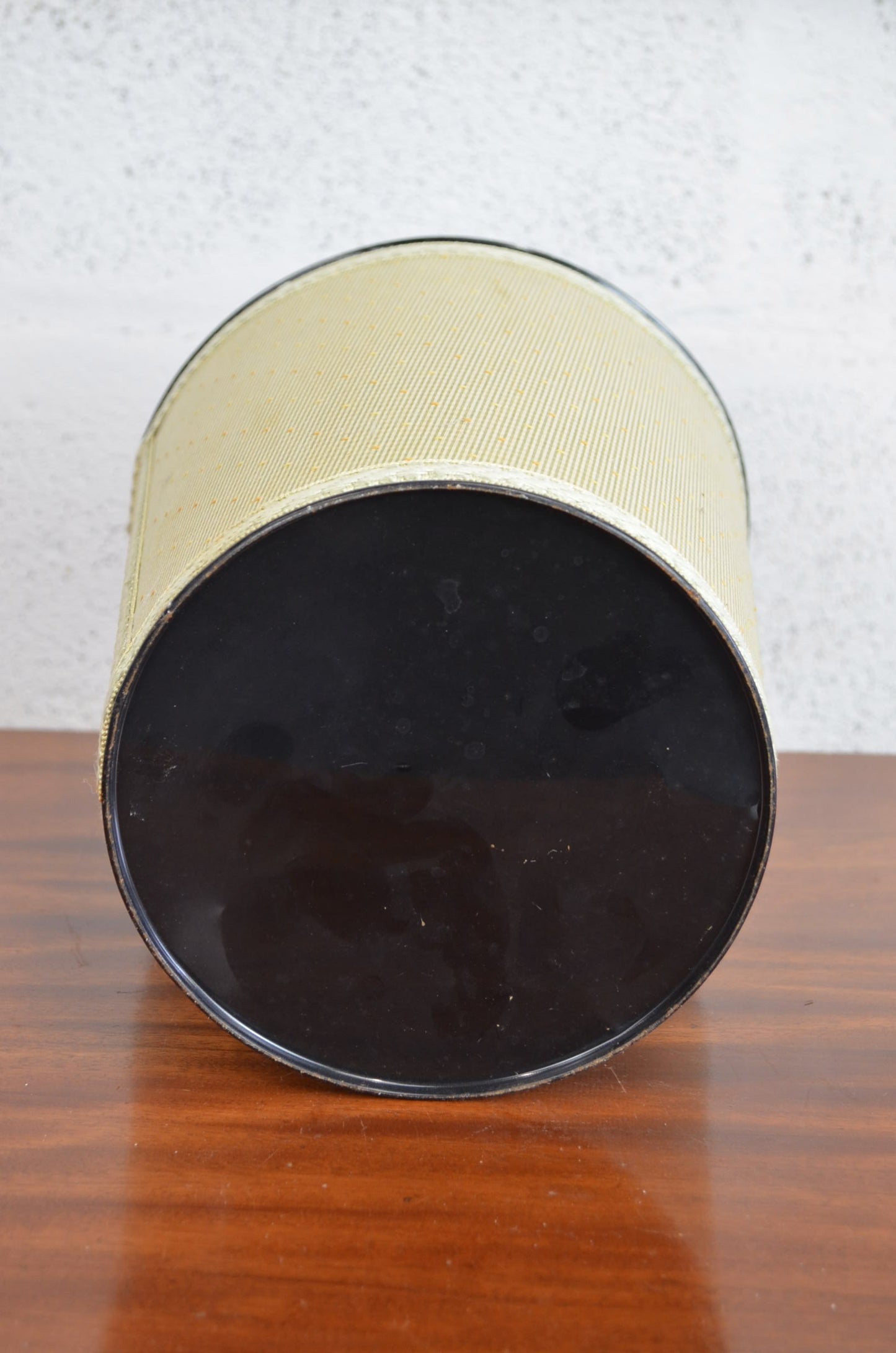 Retro Metal Waste Paper Bin