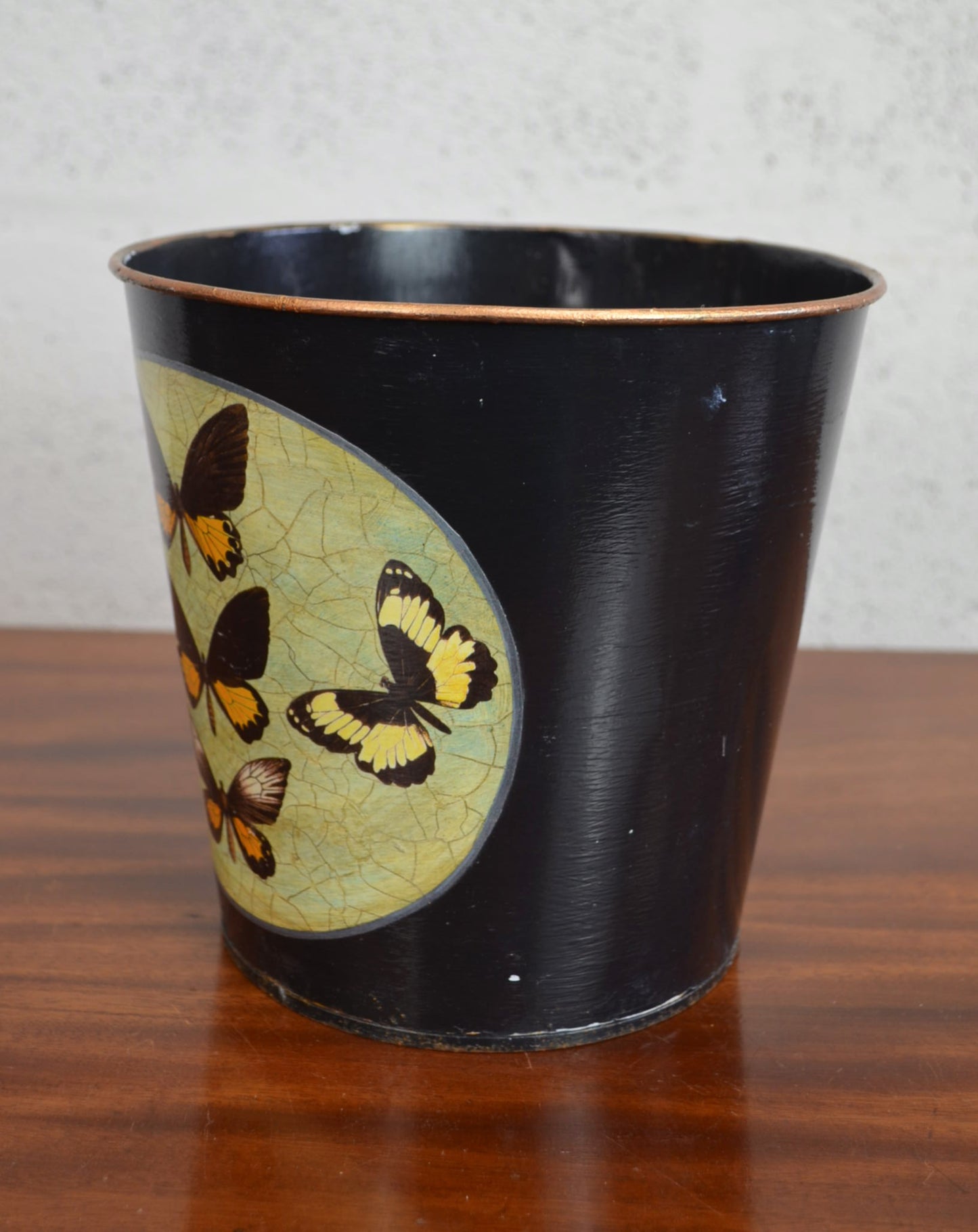 Retro Metal Waste Paper Bin