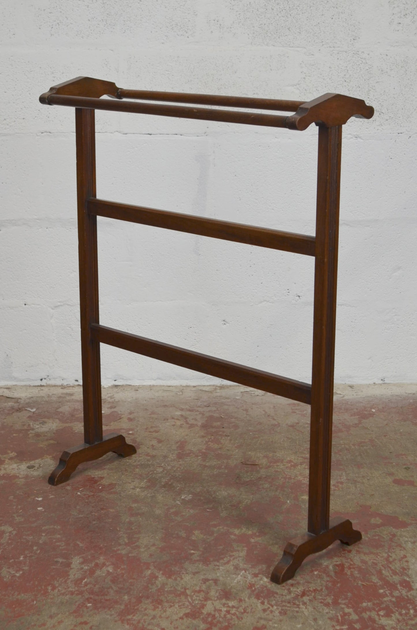 An Antique Four Support Towel/Clothes Rail