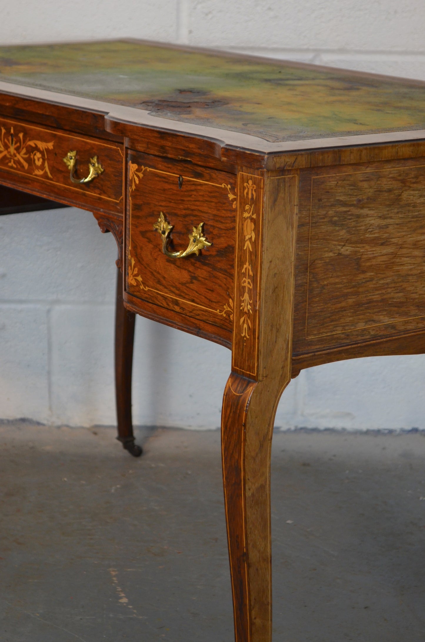 A 19th Century Ladies Writing Table