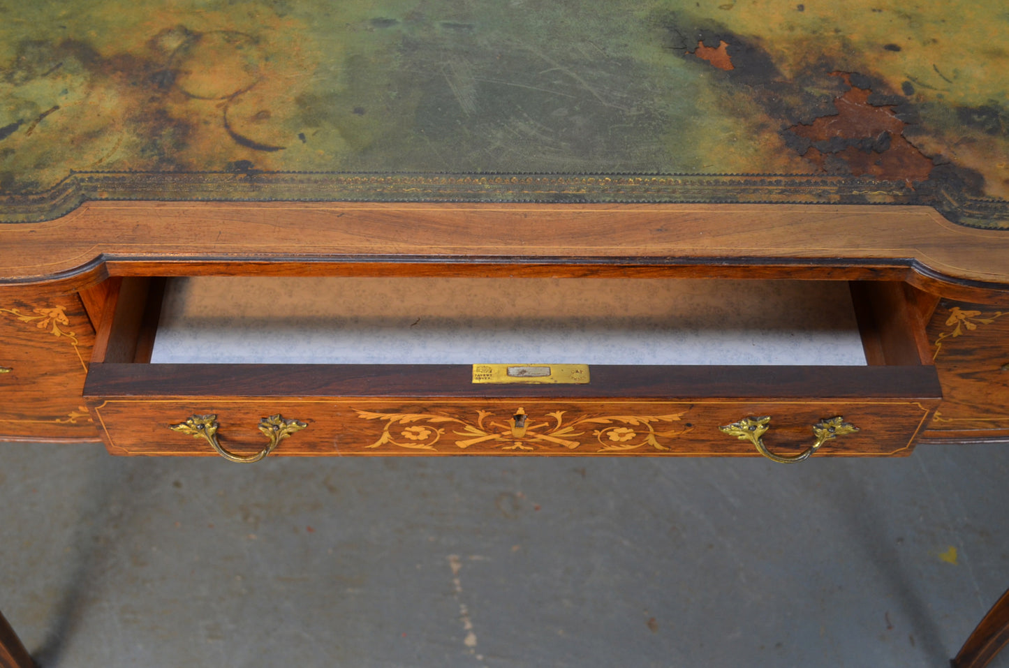 A 19th Century Ladies Writing Table
