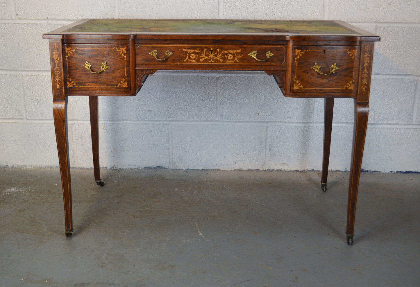 A 19th Century Ladies Writing Table