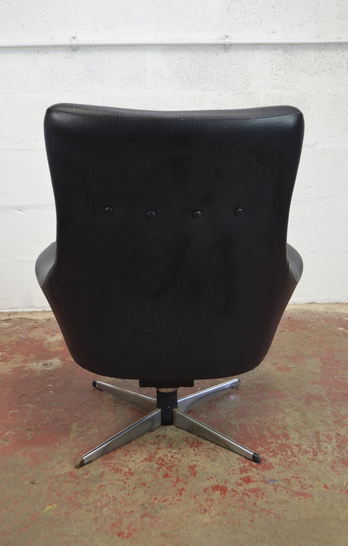 A Vintage Mid 20th Century Danish Swivel Lounge Armchair (pair available)