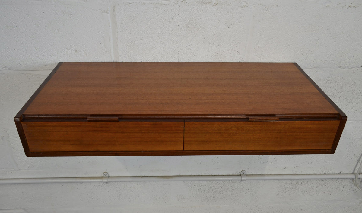 A Vintage Beaver & Tapley Floating Drawer/Desk