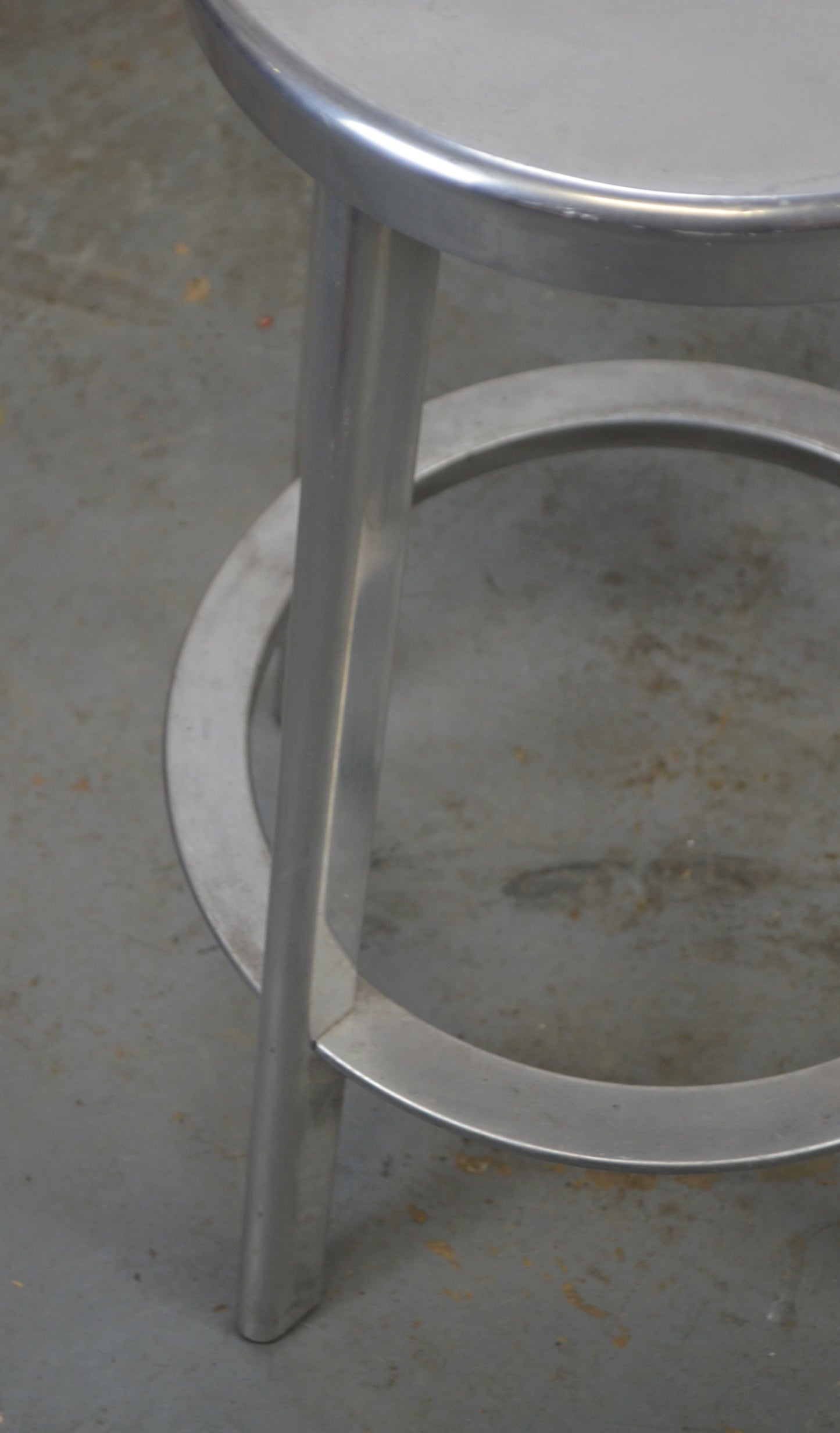 A Pair Of Vintage Aluminium Stools - Magis Deja-Vu