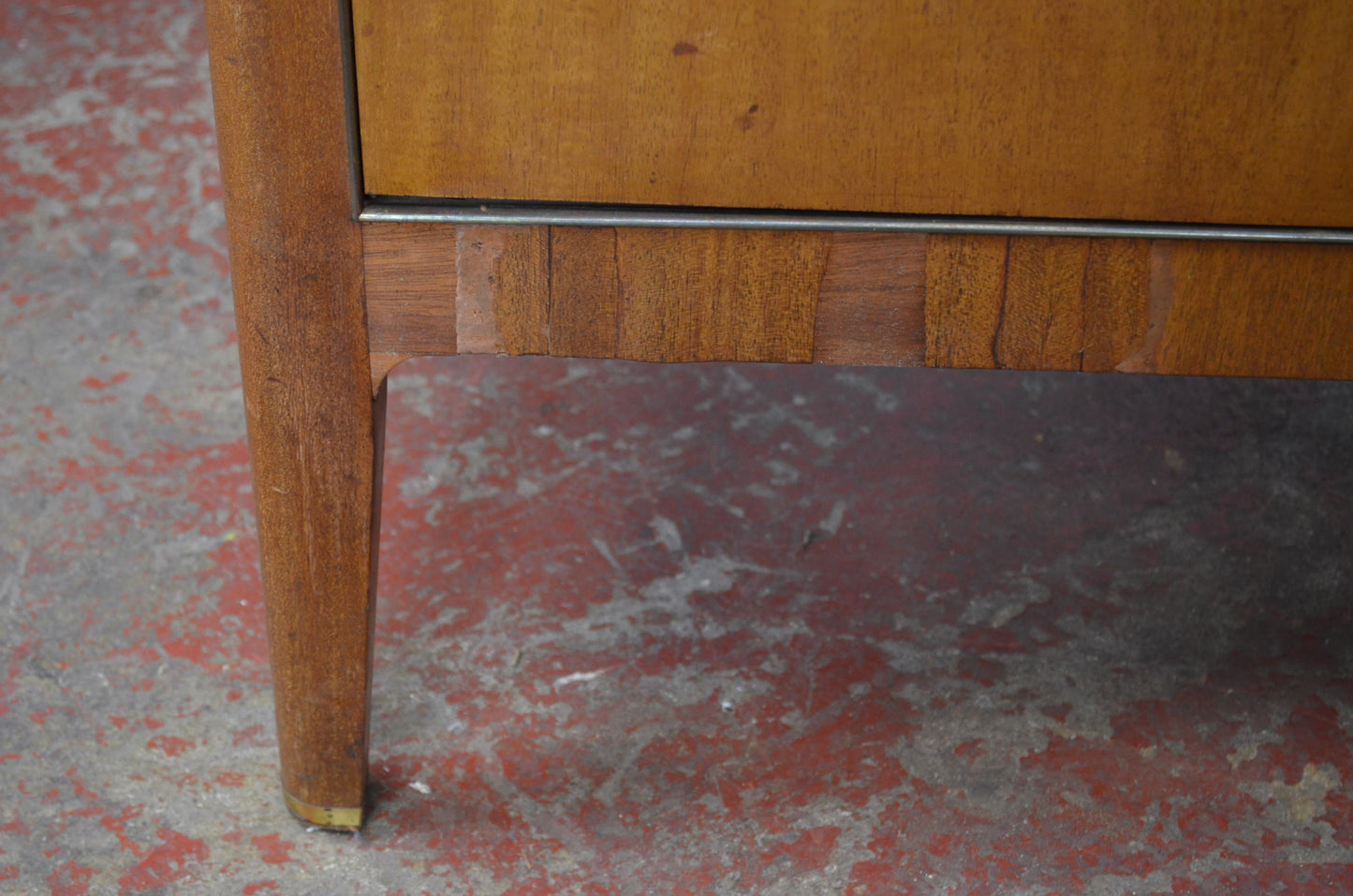 Greaves & Thomas Furniture - Mid Century Writing Desk / Drinks Cocktail Bar (Set Of Sex Education)