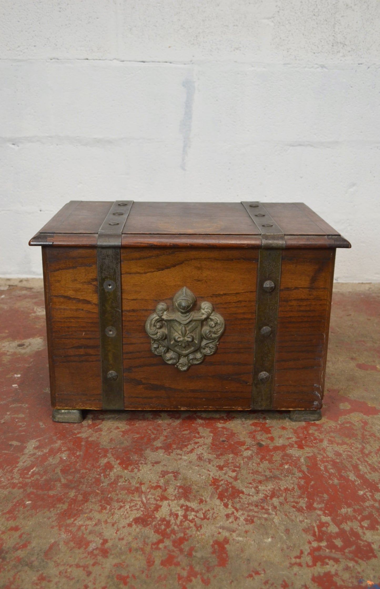 A Late 19th Century Oak Small Proportioned Chest Coffer.
