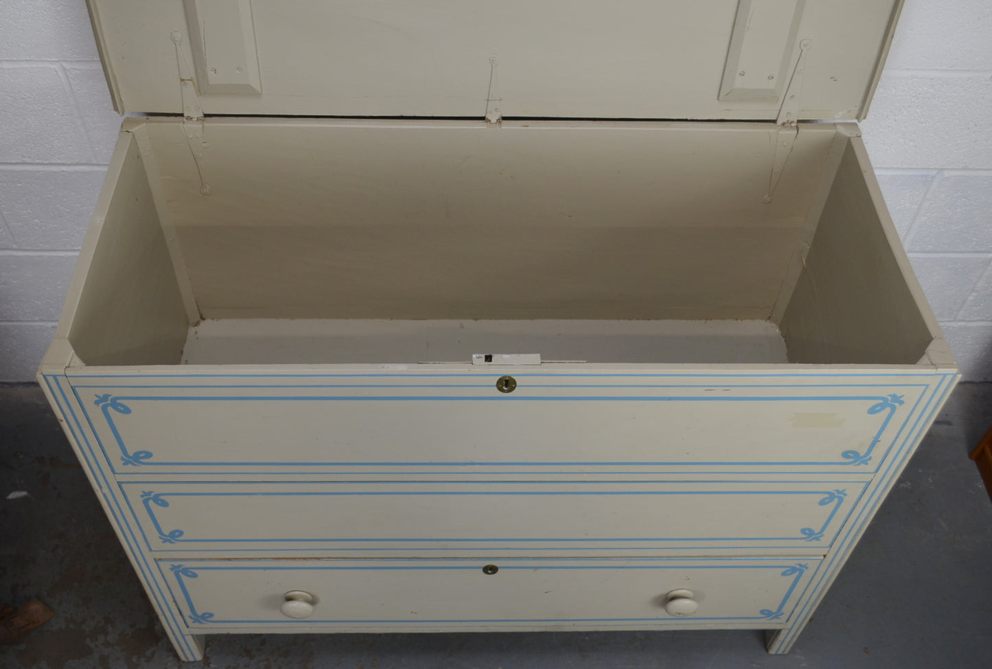 A Large 19th Century Coffer