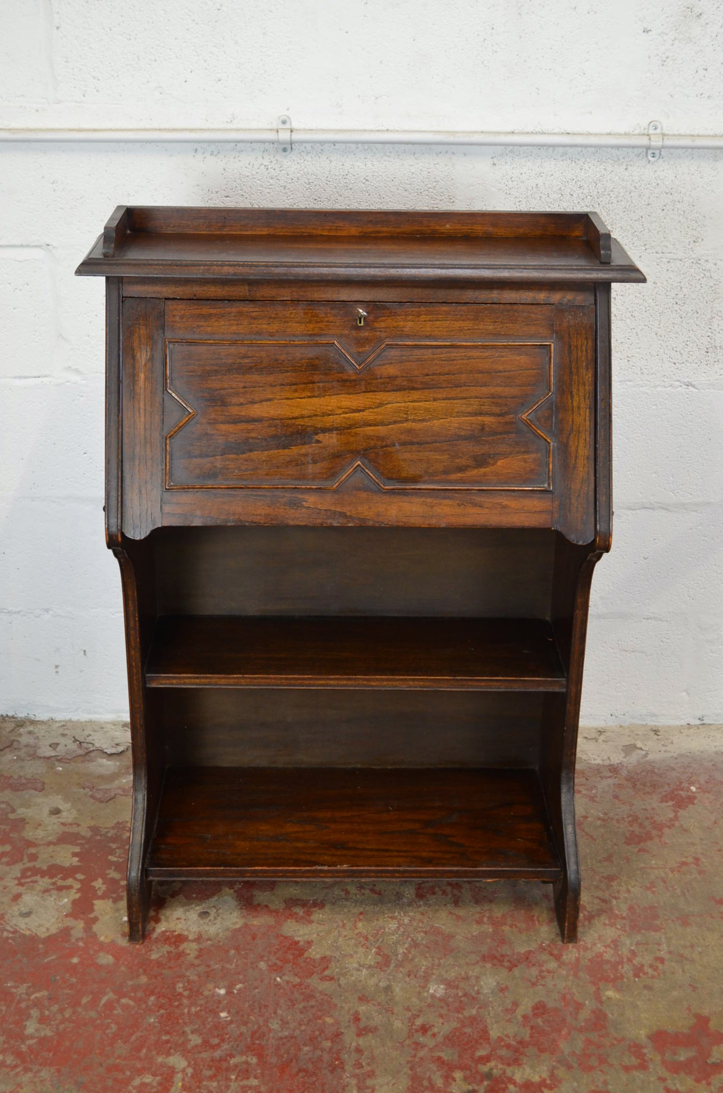 An Early 20th Century Oak Student's Bureau Writing Table