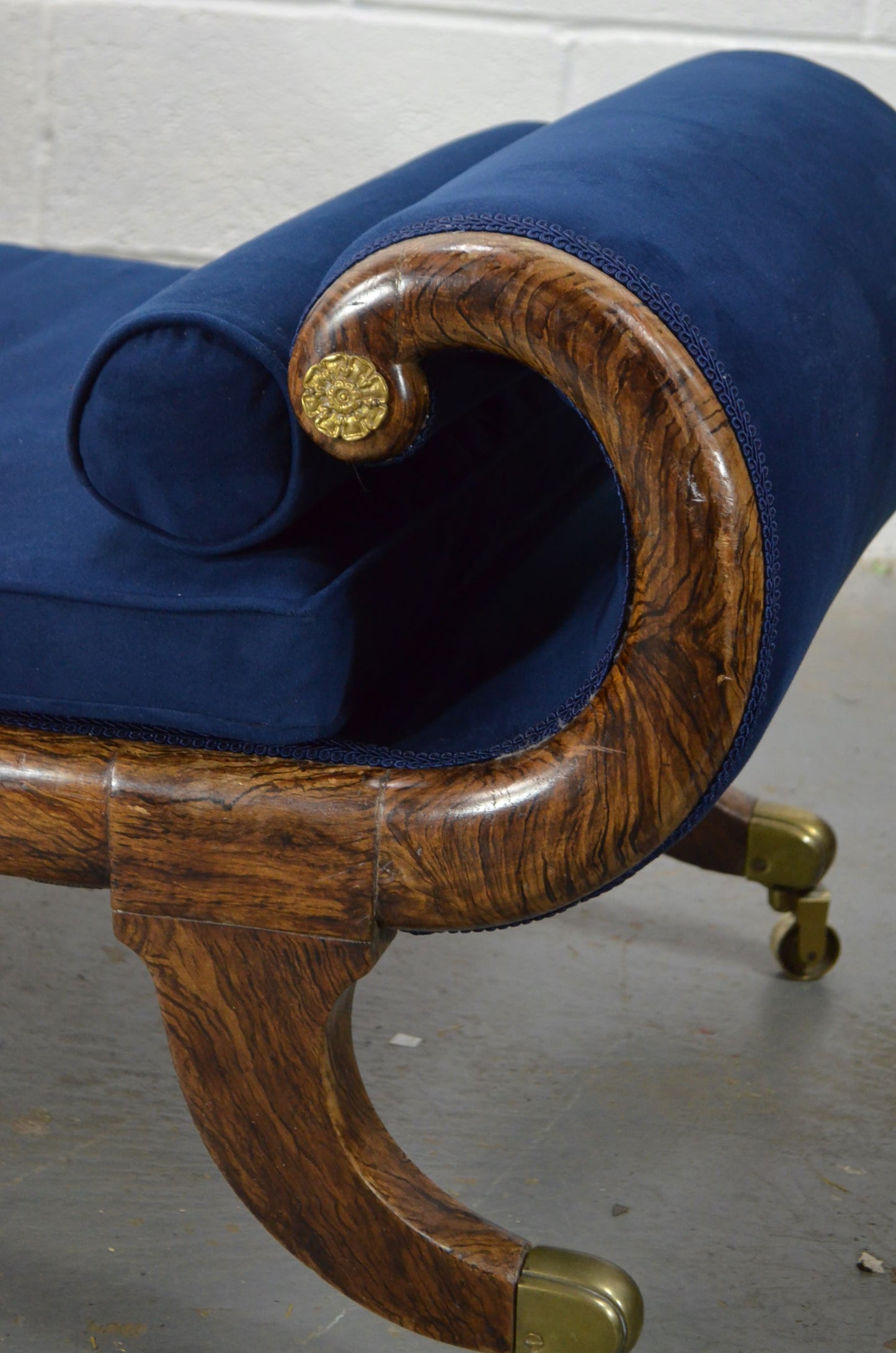 Regency Chaise Lounge