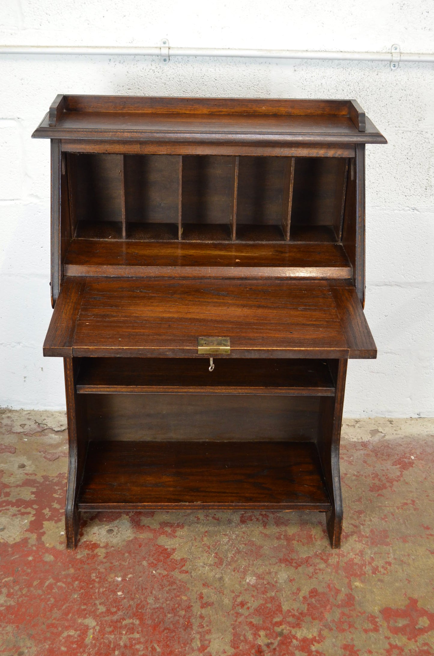 An Early 20th Century Oak Student's Bureau Writing Table