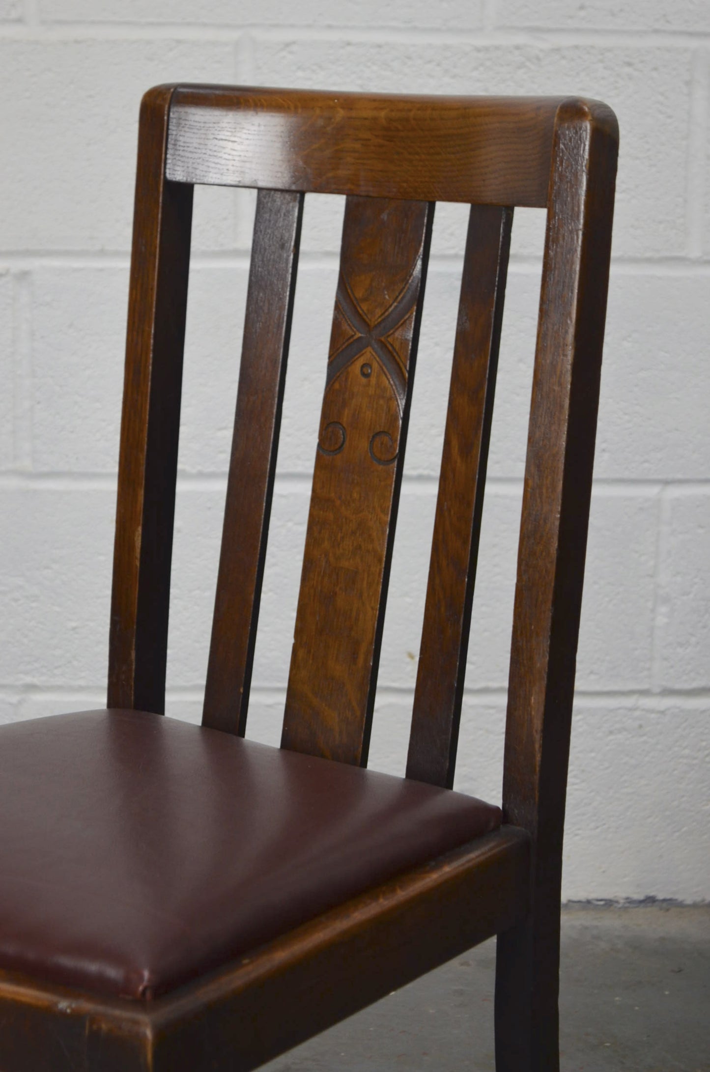 A Set Of Four Vintage Arts & Crafts Style Dining Chairs (SAVE)